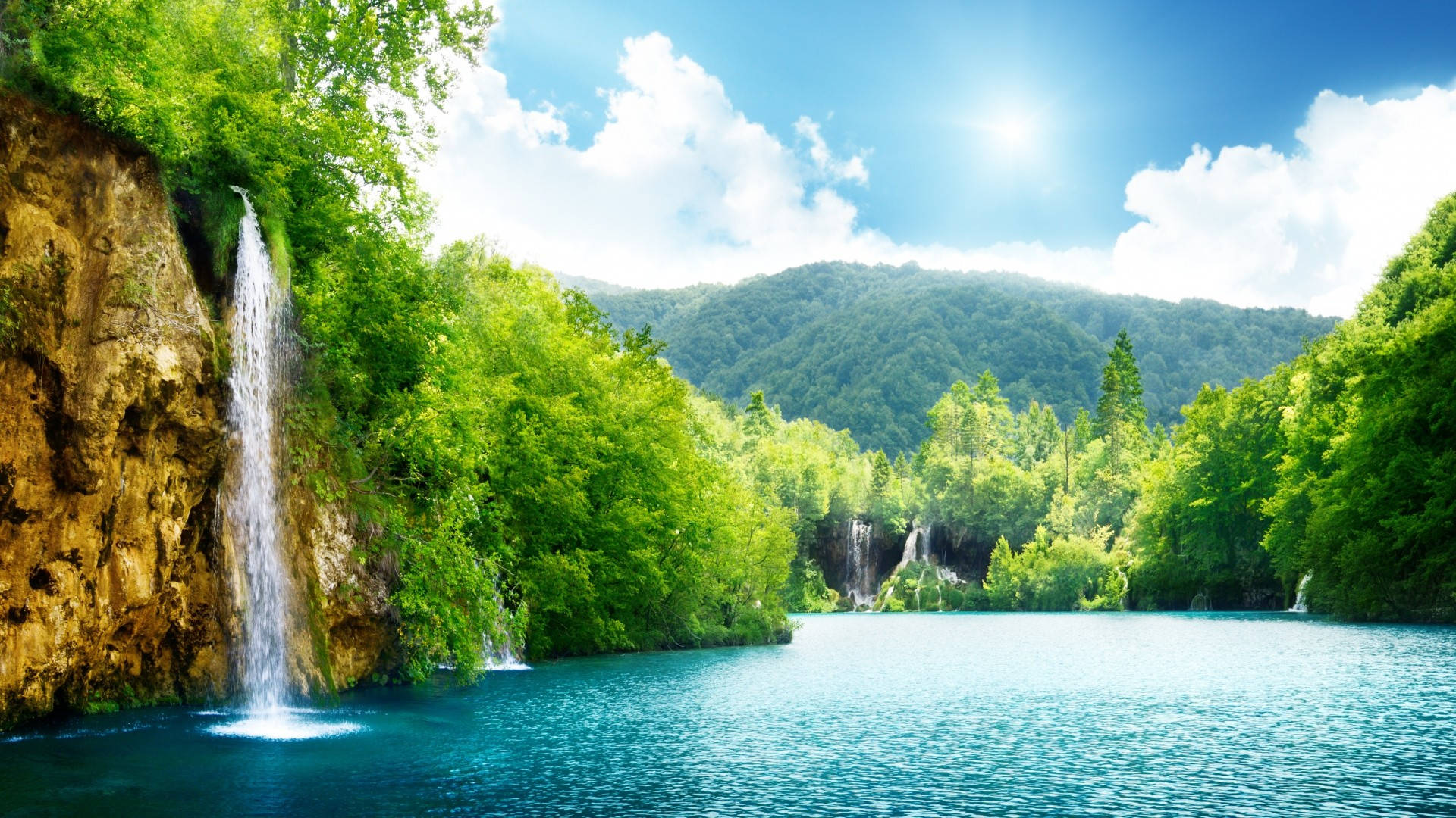 1920x1080 Volle HD Natuur Waterval en Rivier