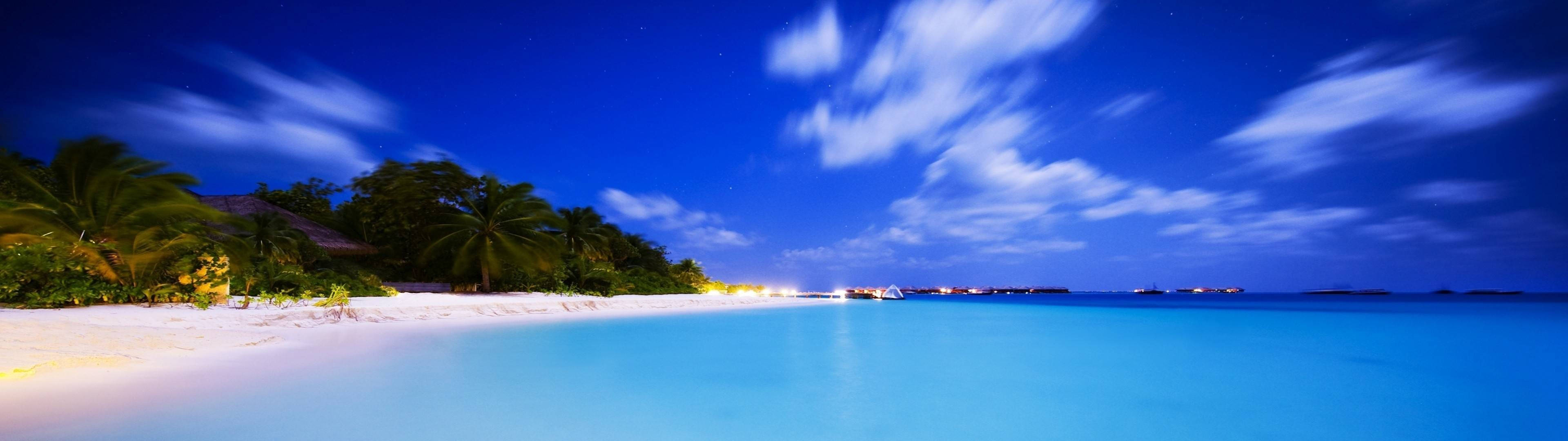 3840x1080 HD Dubbele Monitor Strand Muurpapier