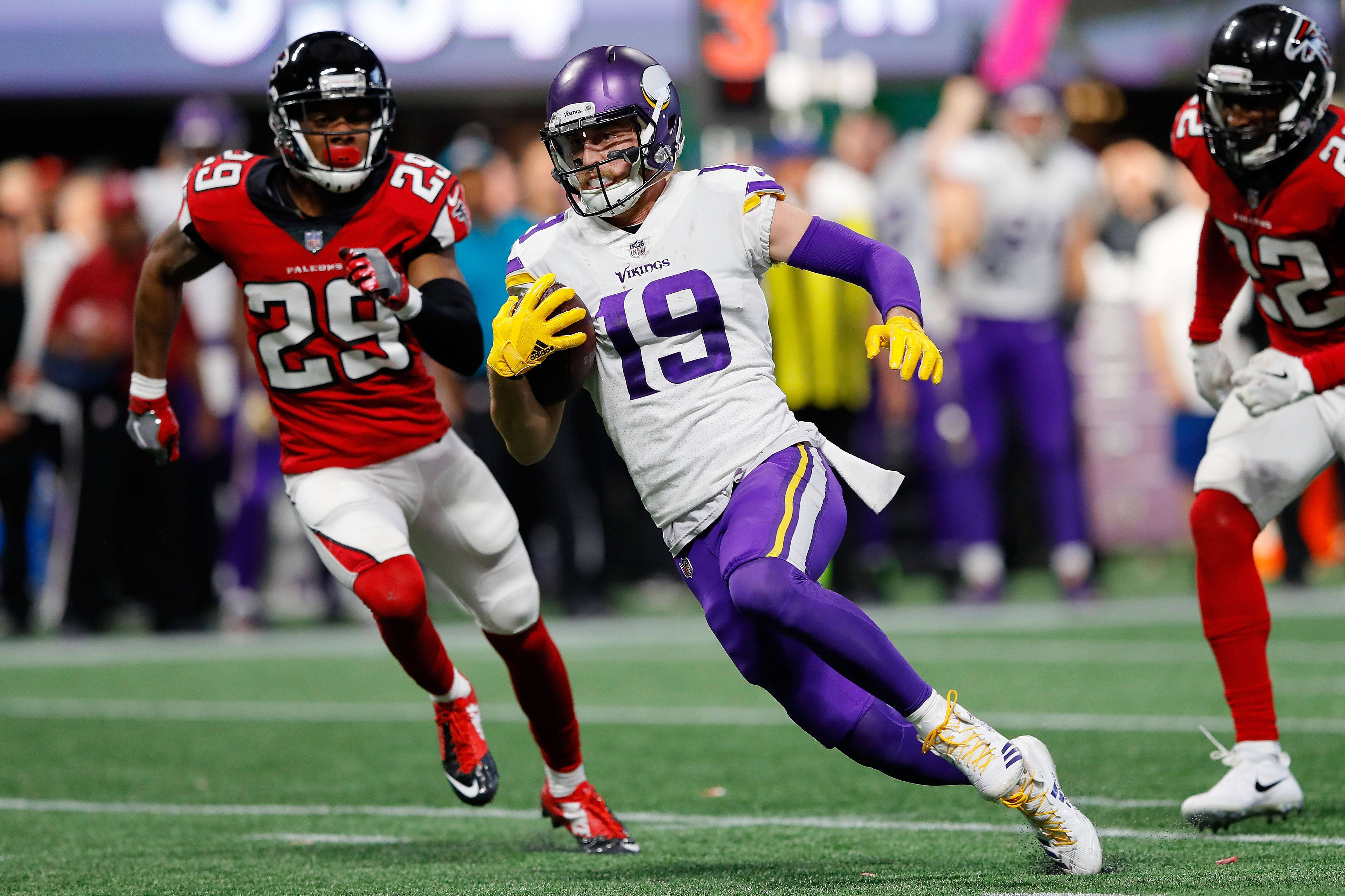 Adam Thielen teen Tampa Bay Buccaneers Muurpapier