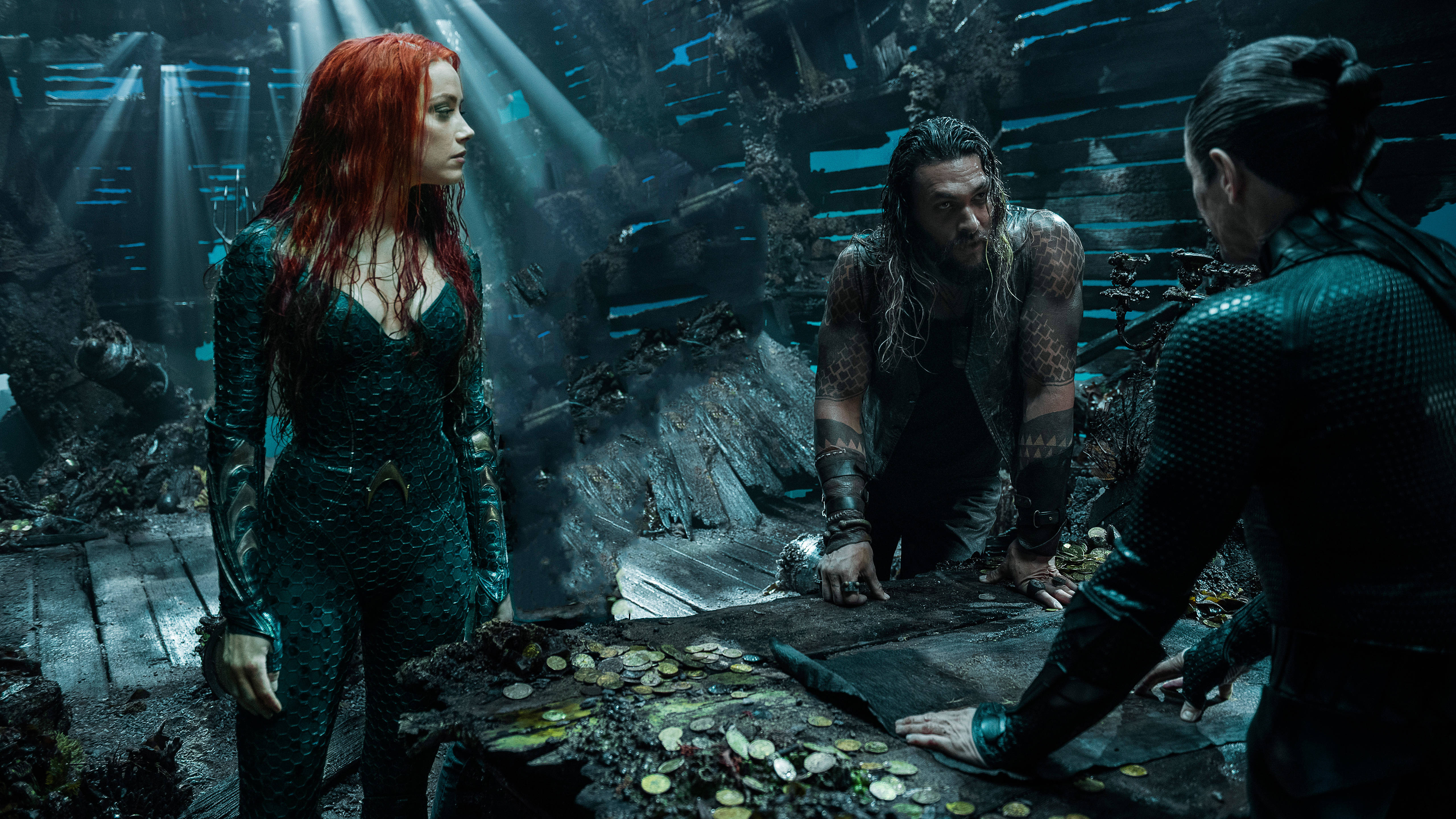 Aquaman En Mera Toneel Muurpapier