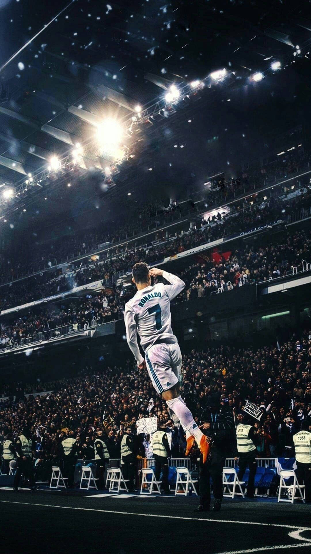 Asemrowende Cristiano Ronaldo iPhone — Cristiano Ronaldo Muurpapier