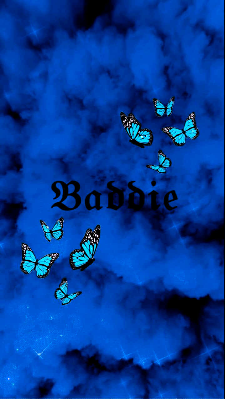 Baddie in Rookblou met Skoenlappers Muurpapier