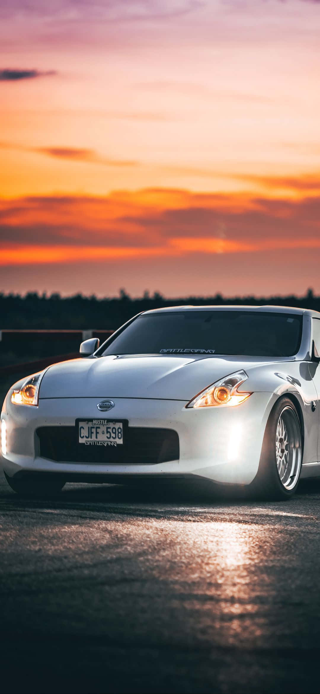 Bestuur in Styl - Nissan 350Z op 'n Selfoon Muurpapier