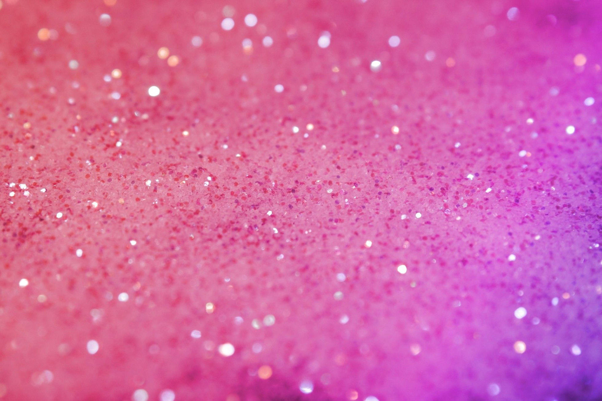 Betowerende Heelal van Pienk en Pers Glitters Muurpapier