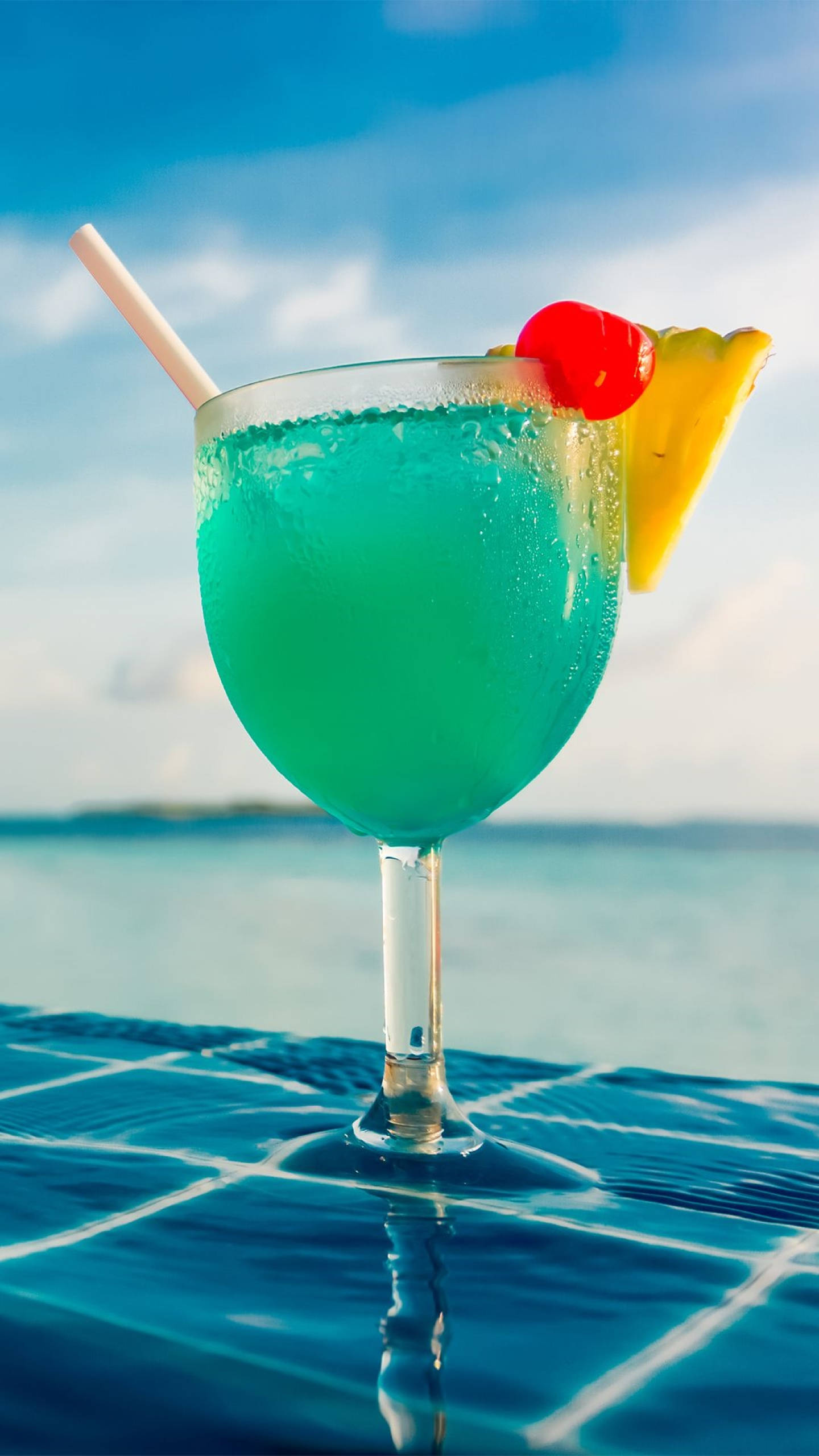 Blou Hawaisemengsel Tropiese Drink Muurpapier