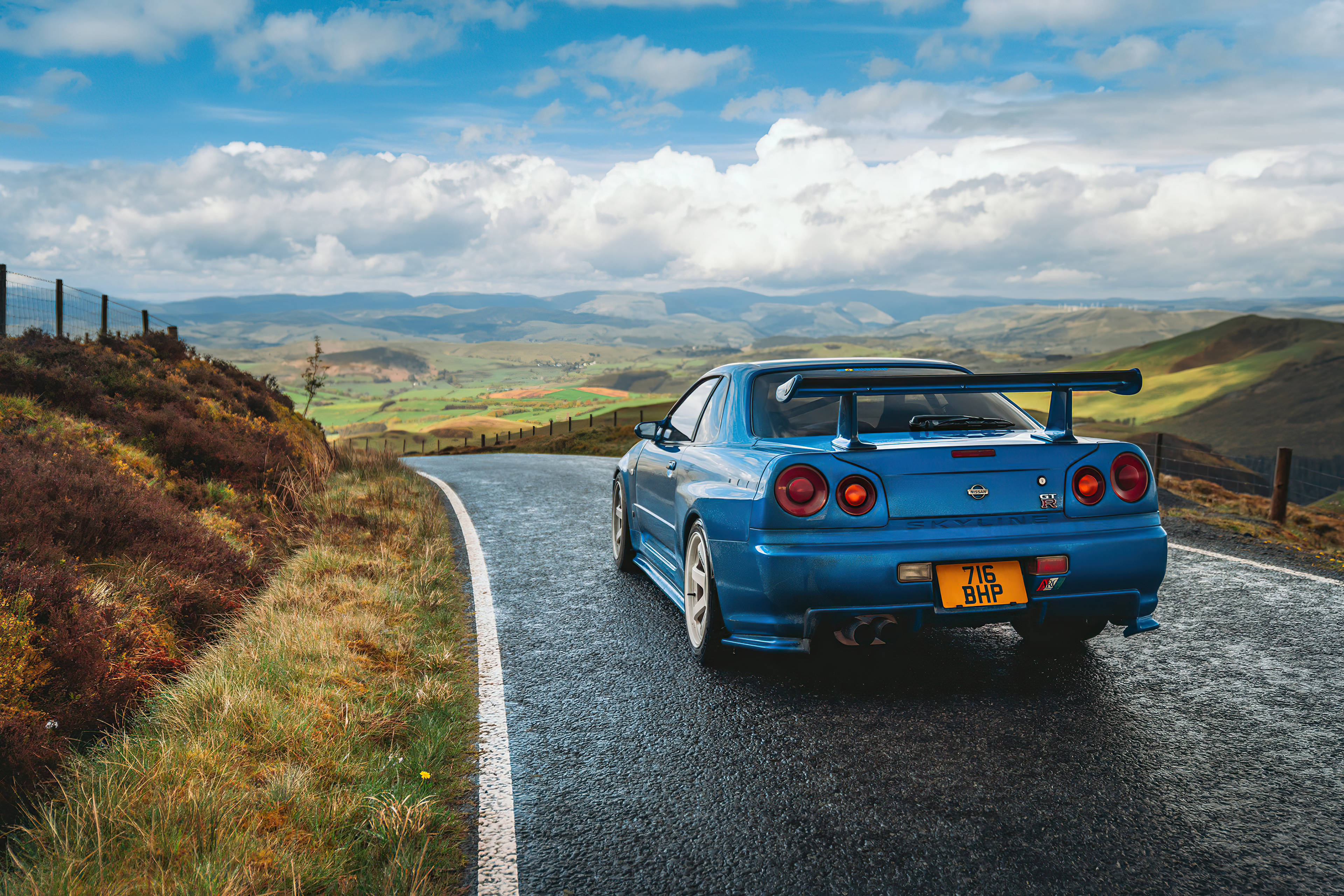 Blou Nissan Skyline GTR R34 by Heuwels Muurpapier