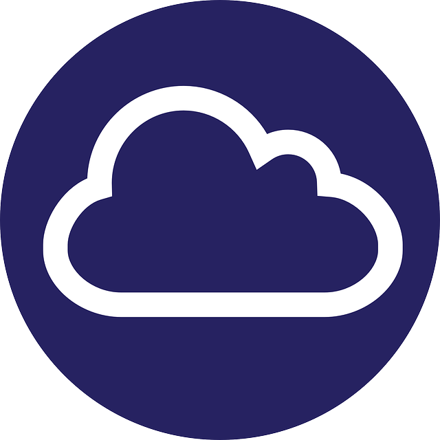 Blou Wolkikoon op Donker Agtergrond Muurpapier