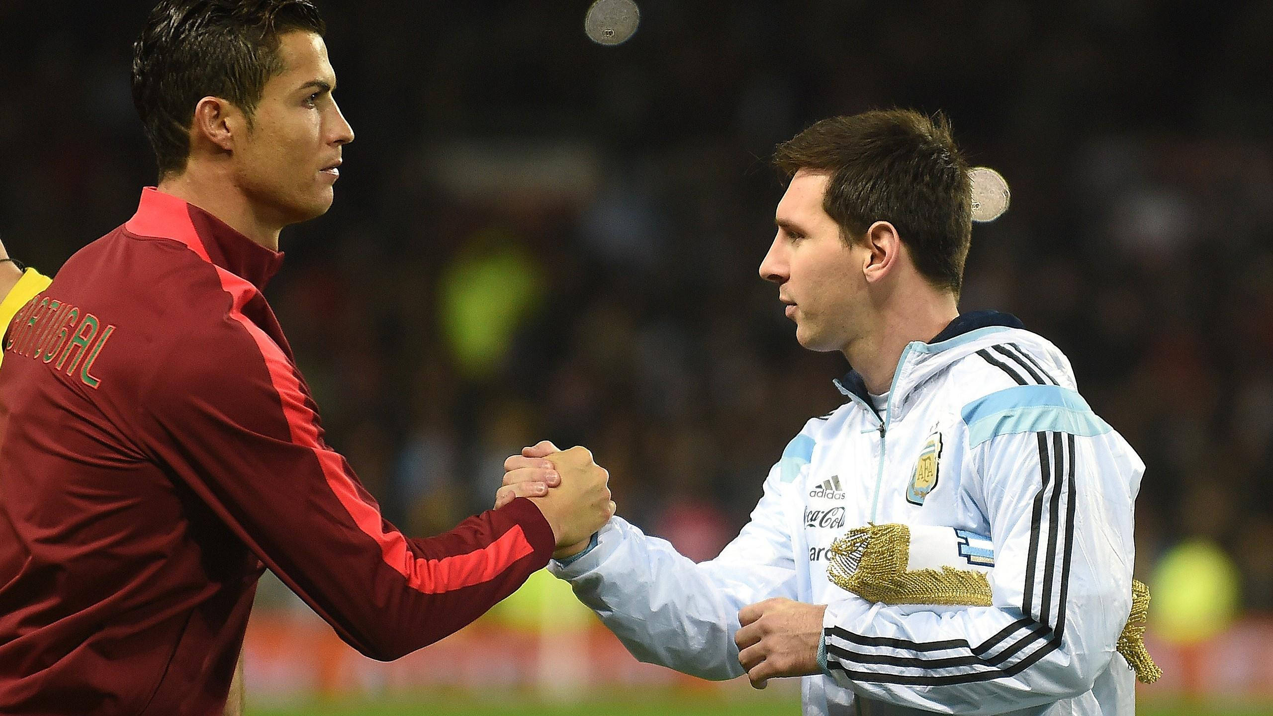 Bro Shake Messi en Ronaldo 4K Muurpapier