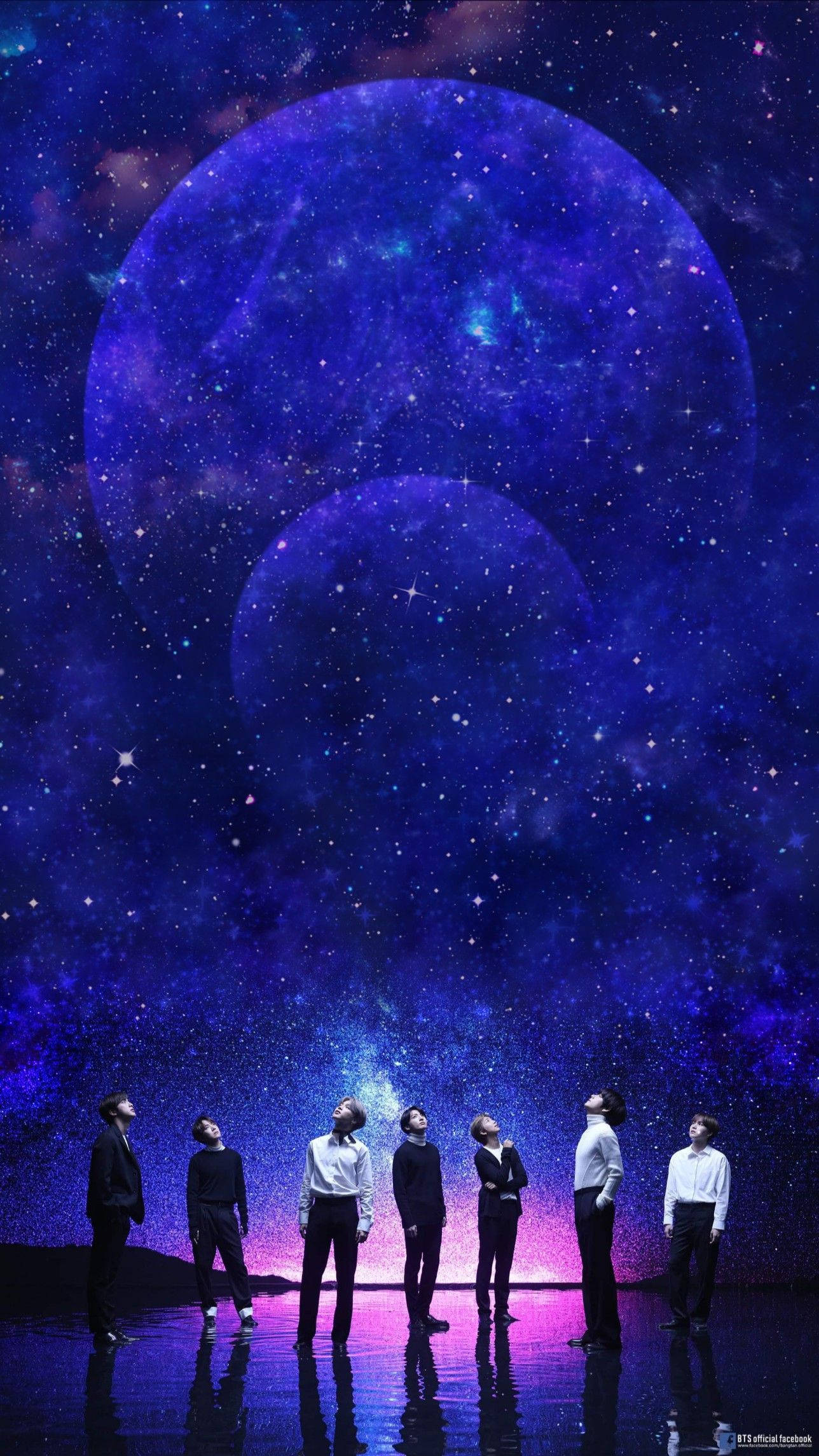 BTS op Glinsterende Pastelpers Muurpapier