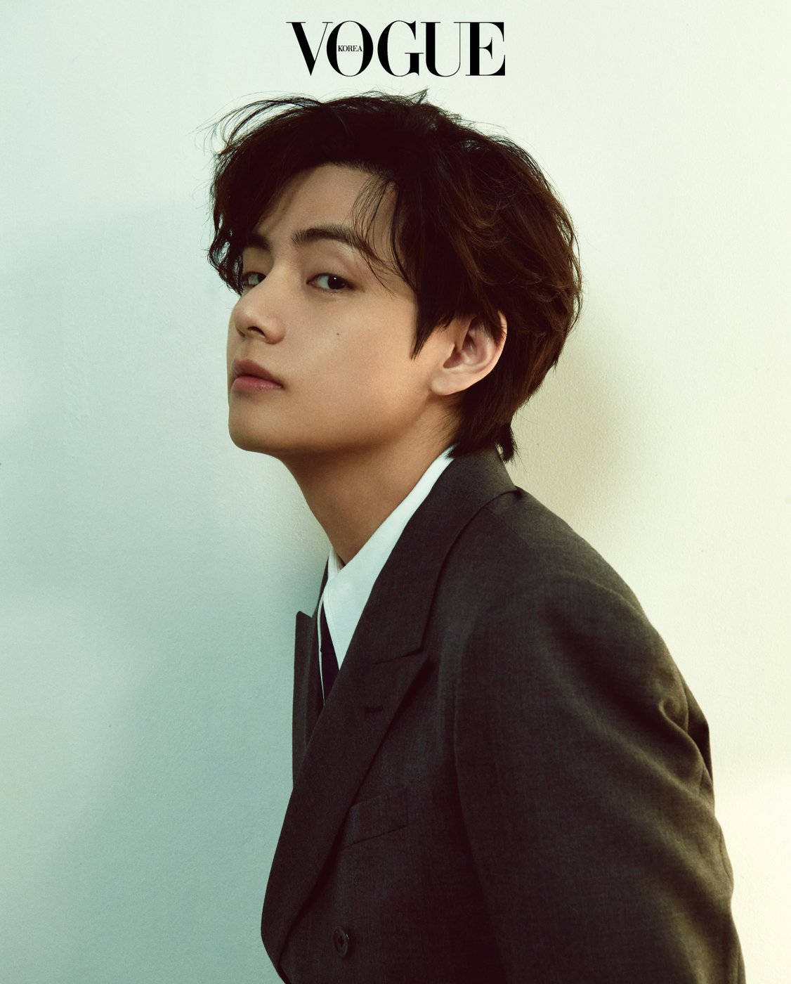 BTS V Vogue Pak — Kpop GIF Muurpapier