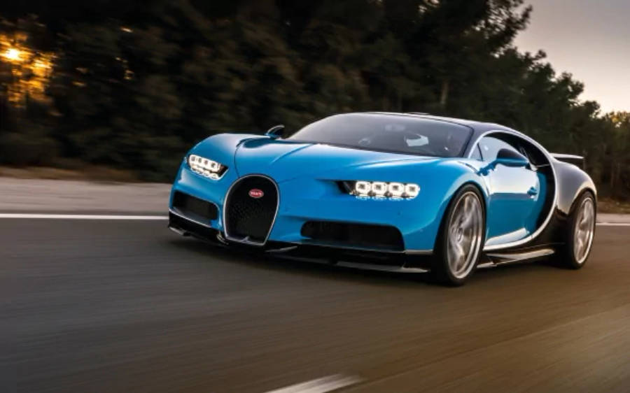 Bugatti Chiron Hyperkar in Beweging 4K Muurpapier