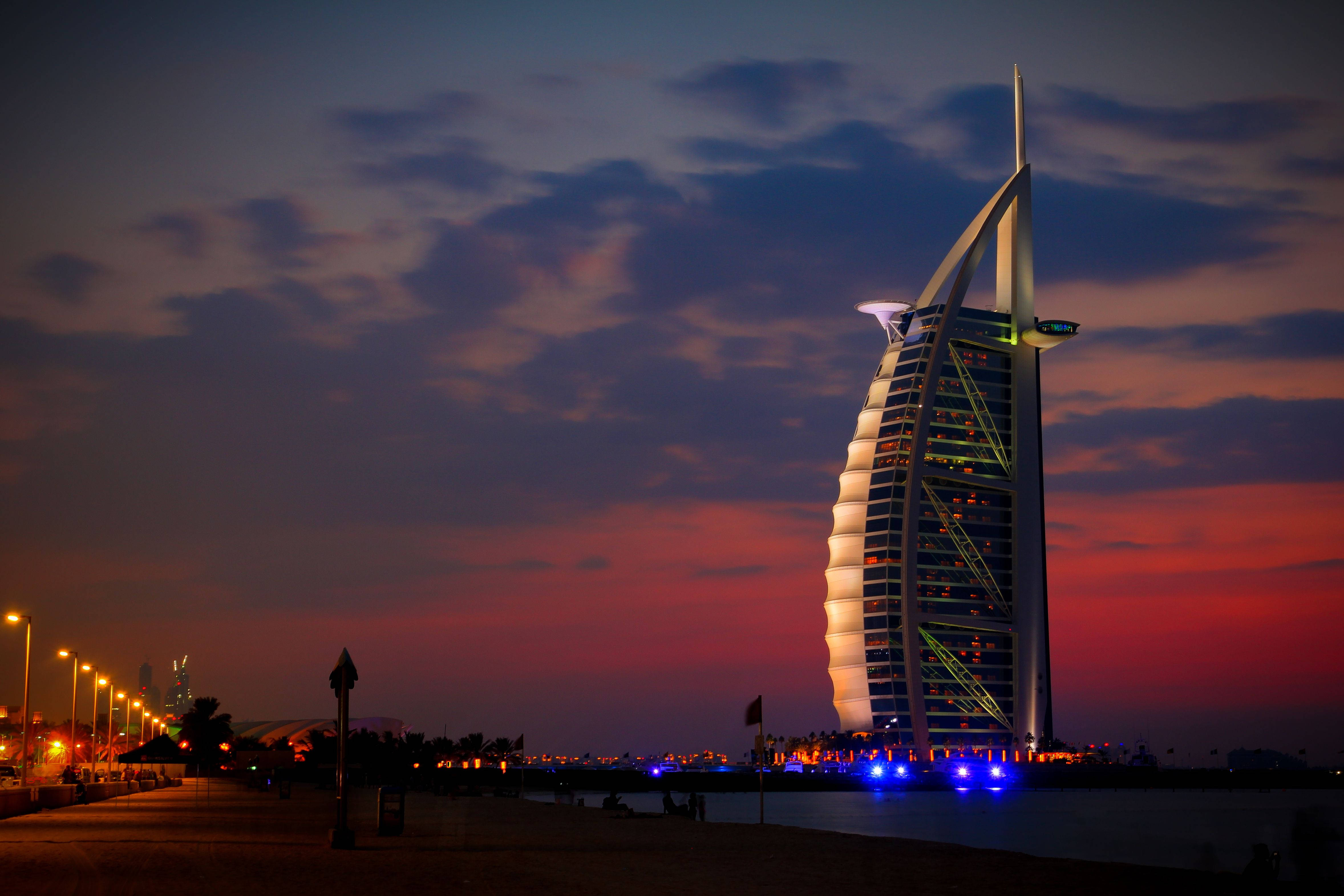 Burj Al Arab Naglug Muurpapier