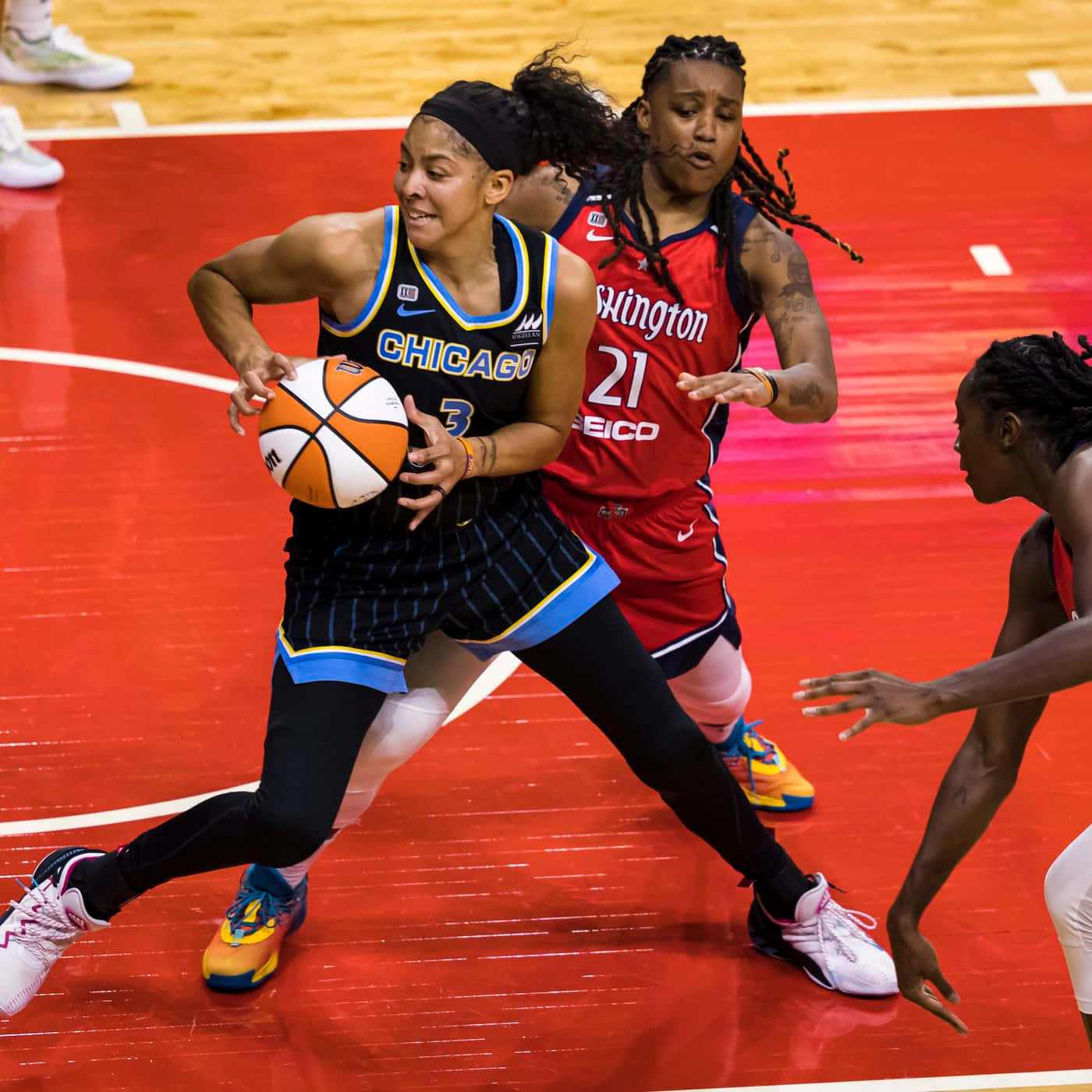 Candace Parker Steel 'n Bal Muurpapier