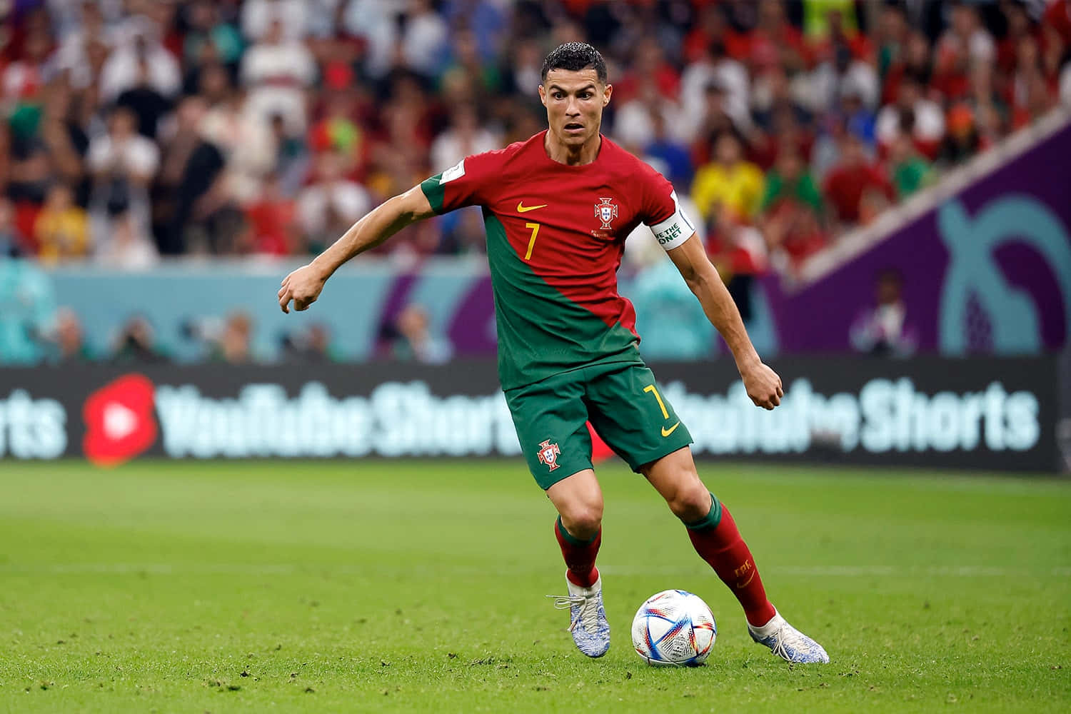 Cristiano Ronaldo wys die pad Muurpapier