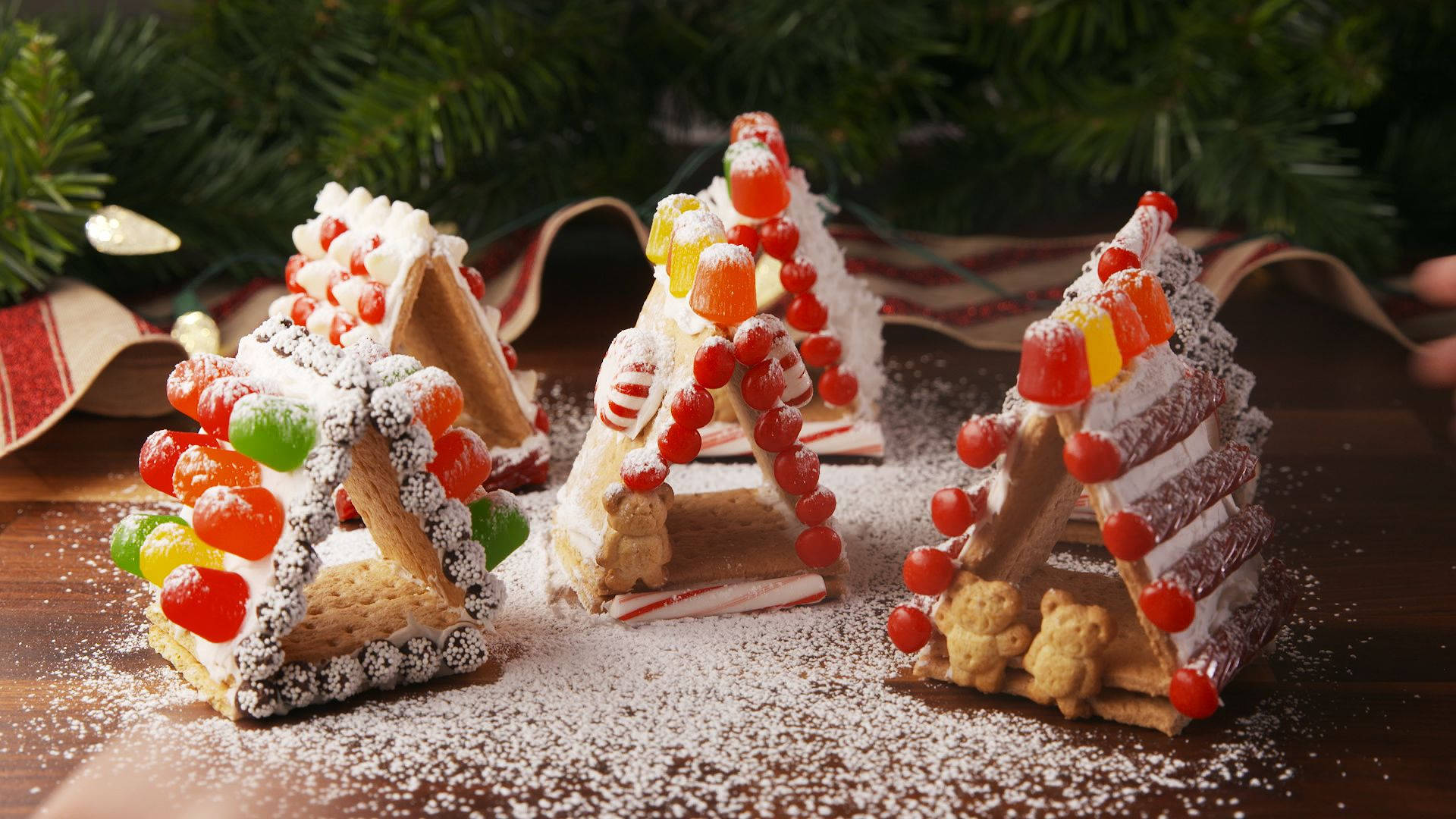 Delish Kinders Mini Gemmerkoekhuis Muurpapier