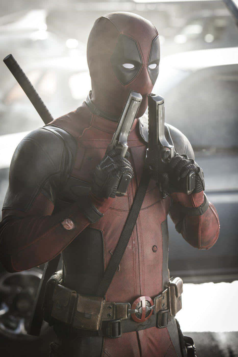 Die Bek met 'n Mond Keer Terug - Deadpool 2 Fliekplakkaat Muurpapier