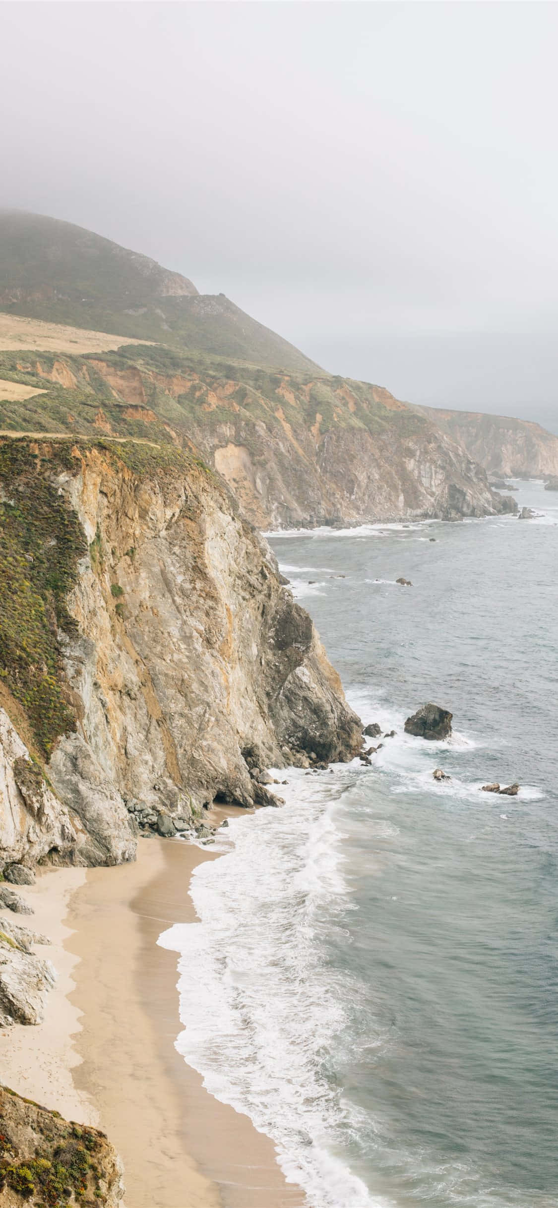 Die skoonheid van die Big Sur-kuslyn in Kalifornië Muurpapier