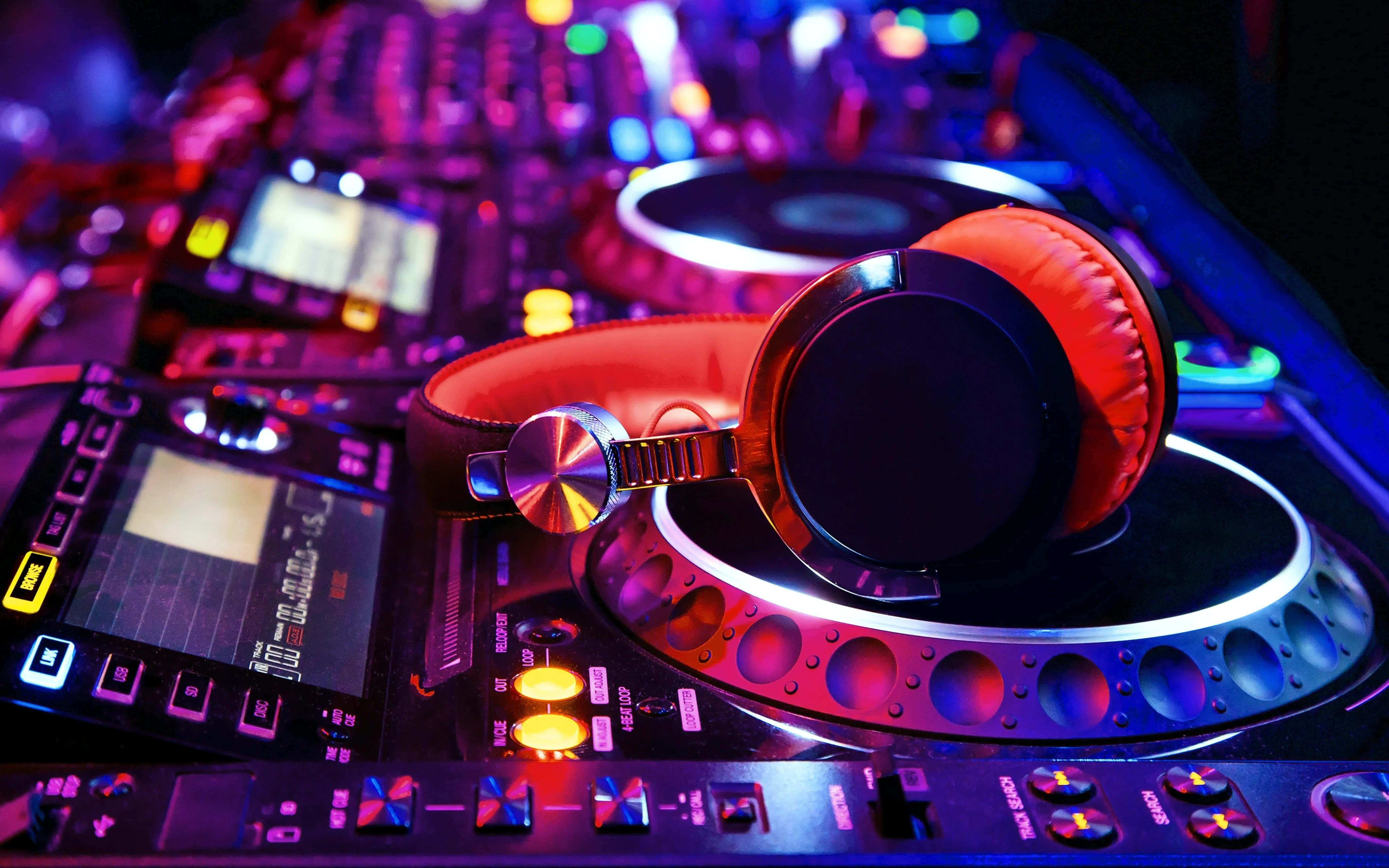 DJ-stel Neon Estetika Prent Muurpapier