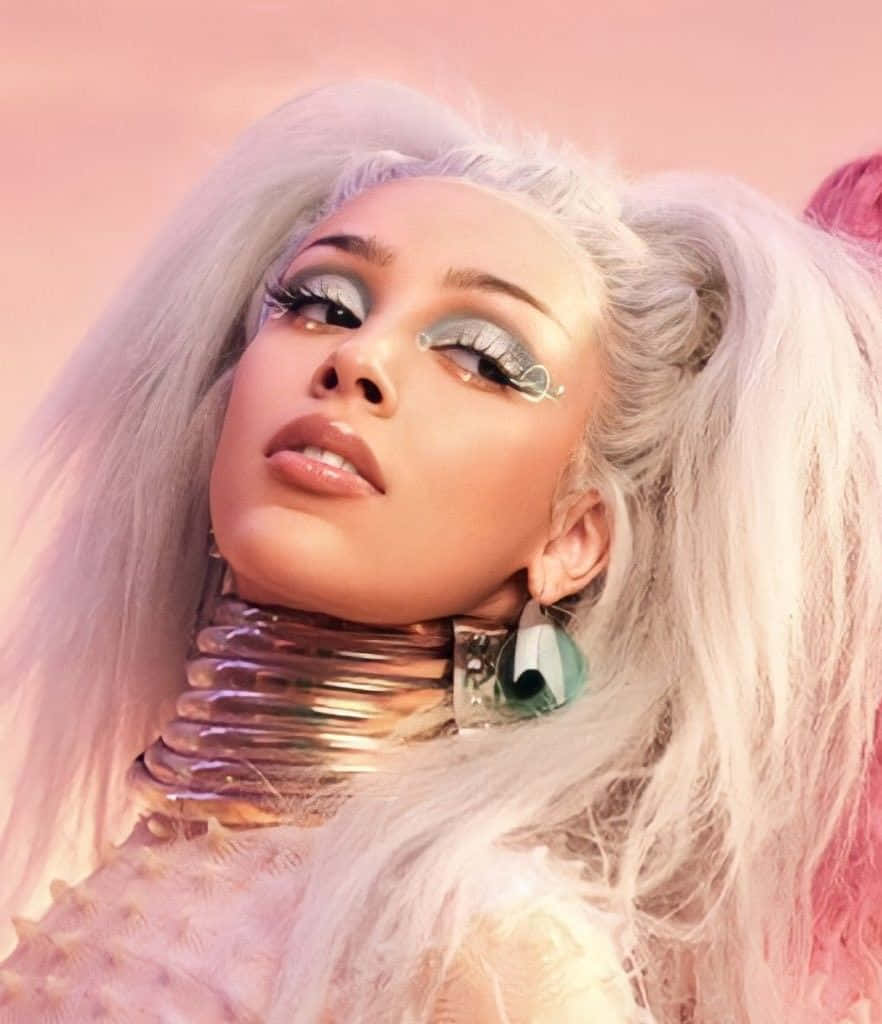"Doja Cat bring haar unieke styl na die verhoog" Muurpapier