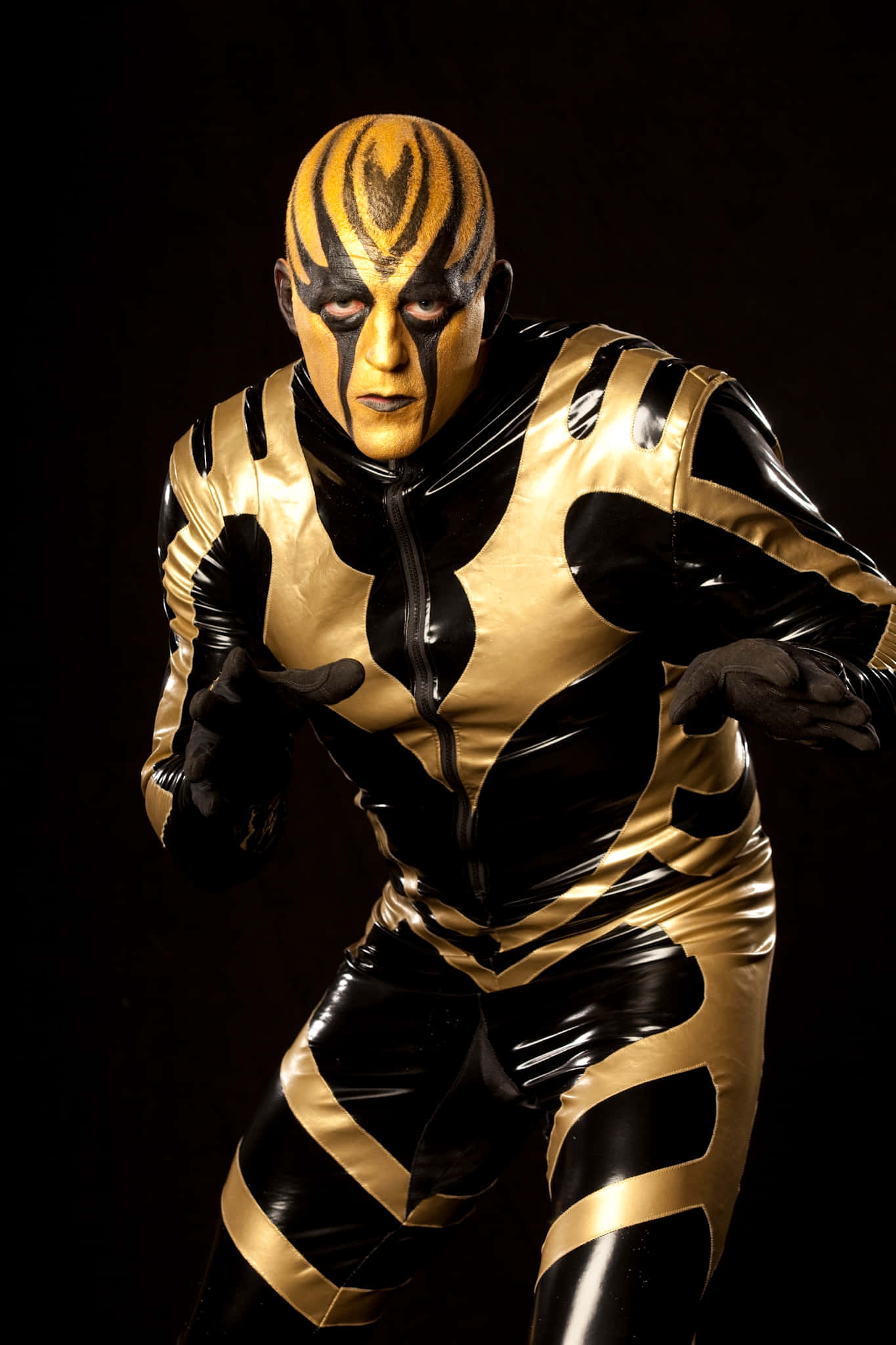 Dustin Rhodes in sy ikoniese Goldust-uitrusting Muurpapier