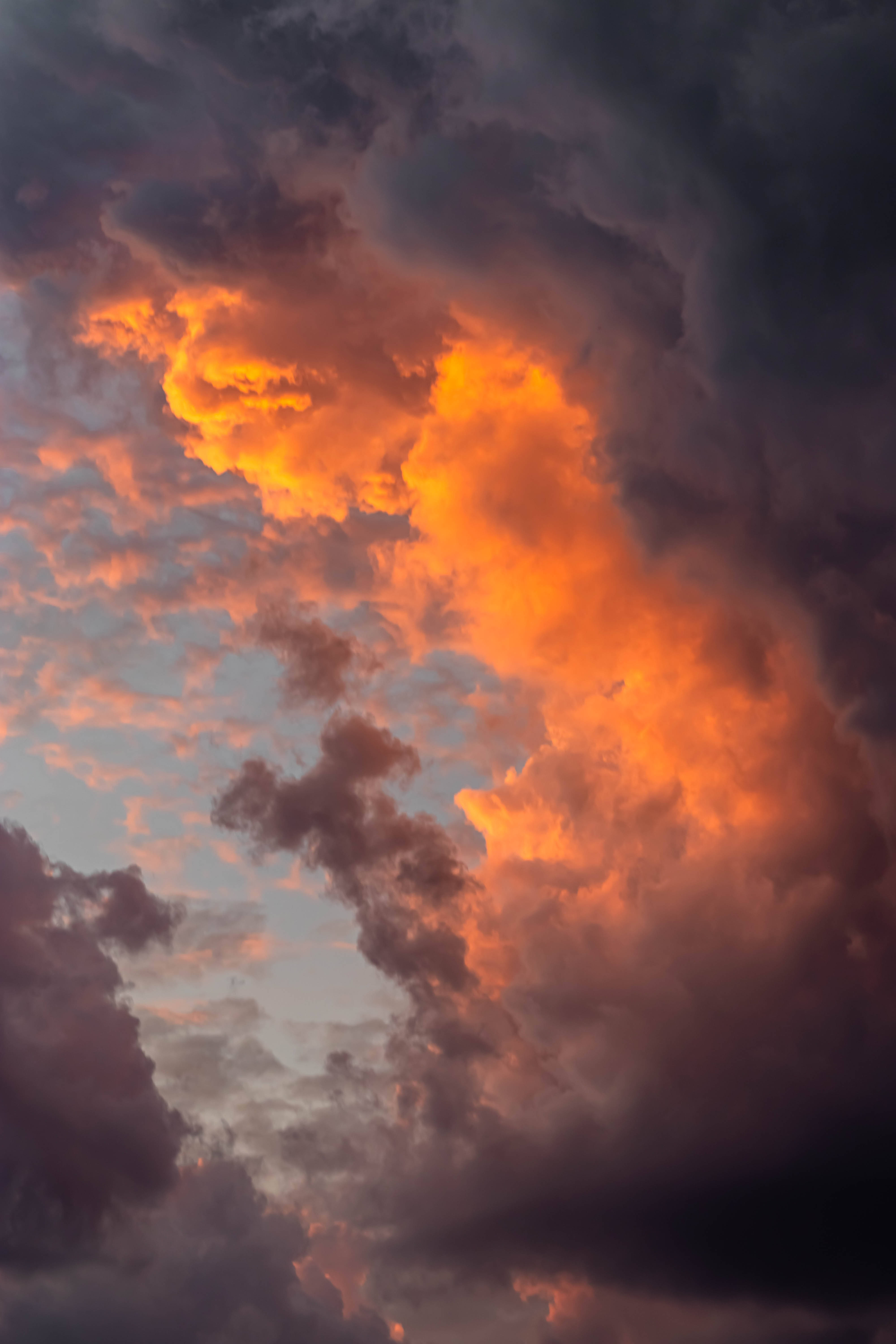 Estetiese Lug En Kumulonimbus Wolke Muurpapier
