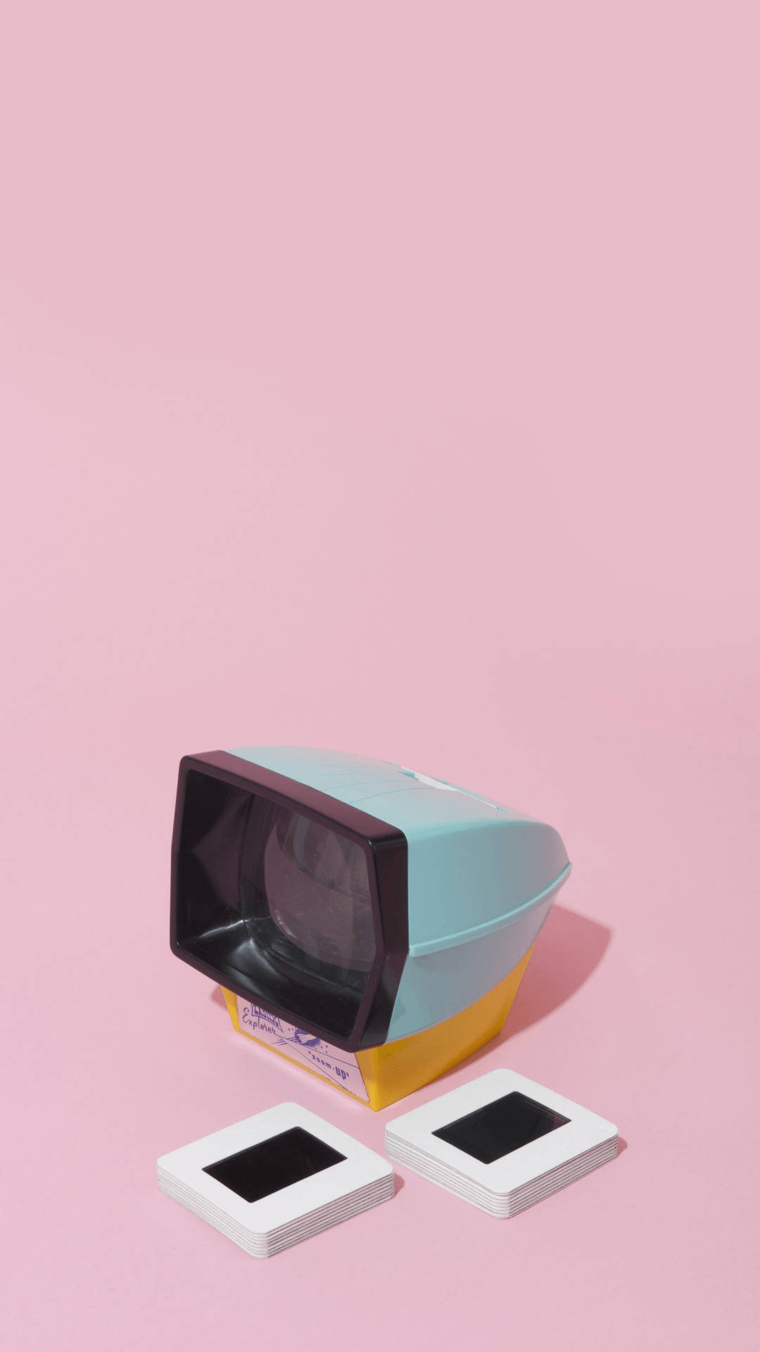 Estetiese Retro Pastel Televisie Muurpapier