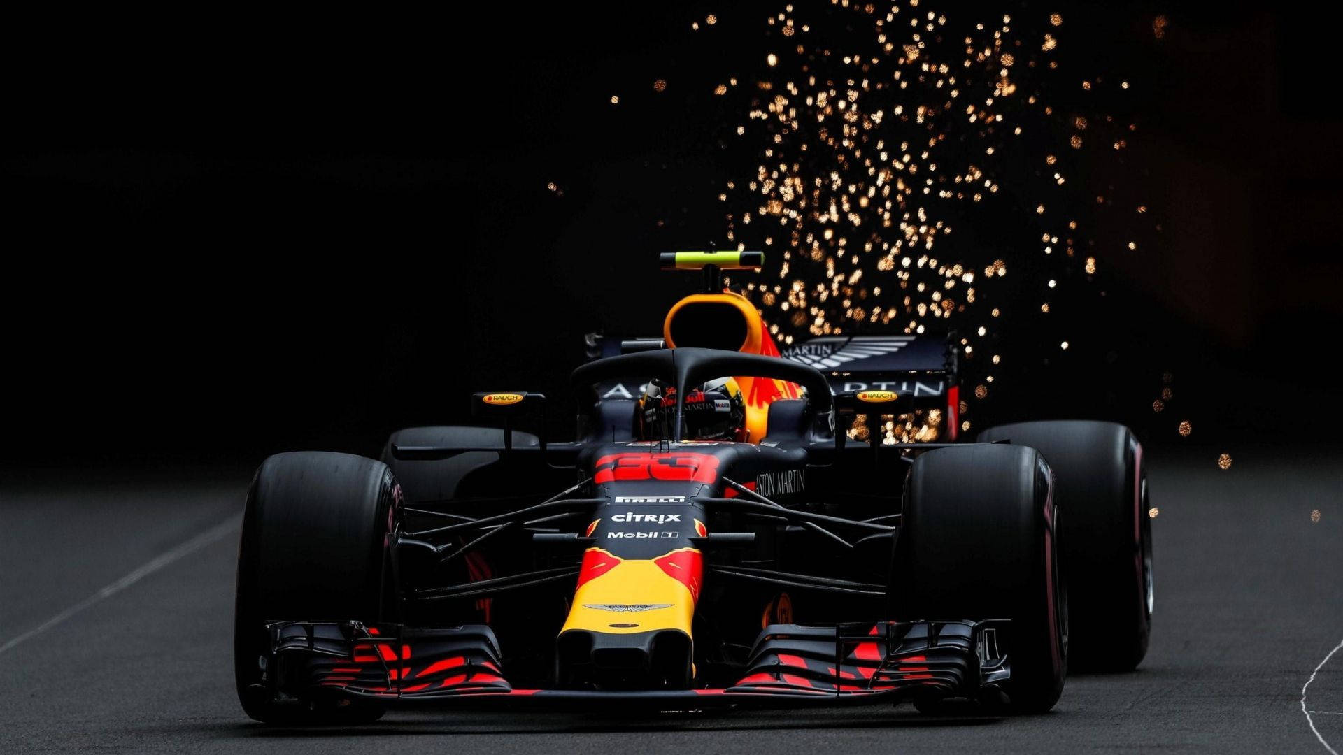 Formule 1-rekenaar swart en rooi motor Muurpapier