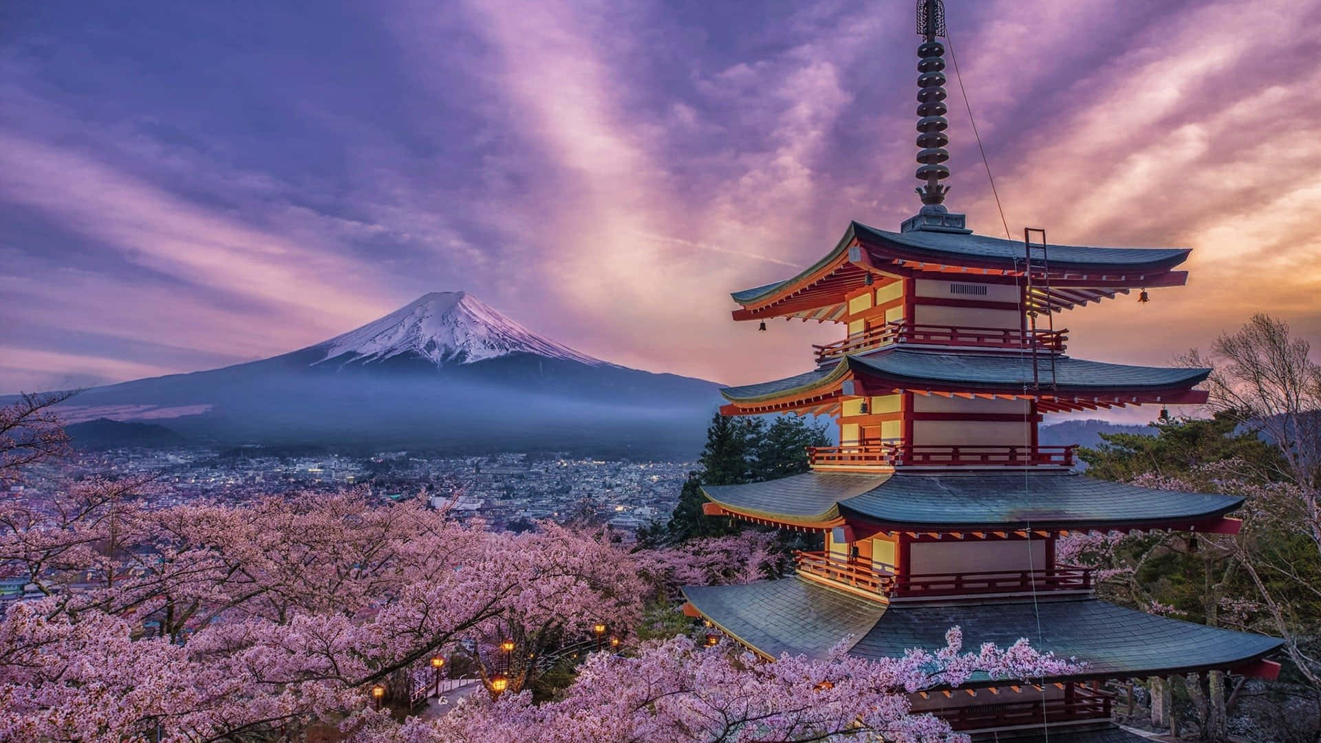 Fuji-toneel vanaf Chureito-pagode Muurpapier