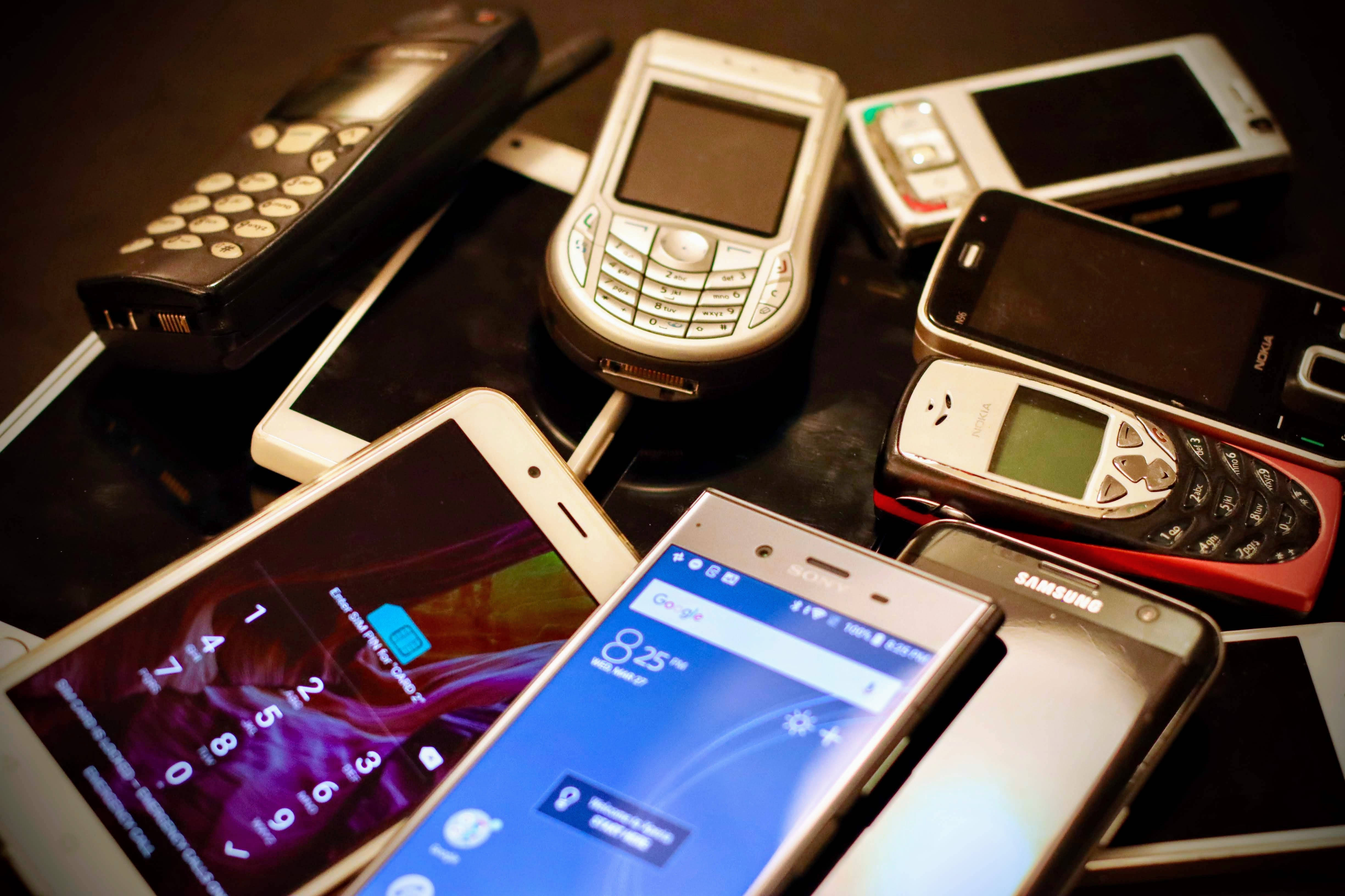 Gemengde Nokia En Android Muurpapier