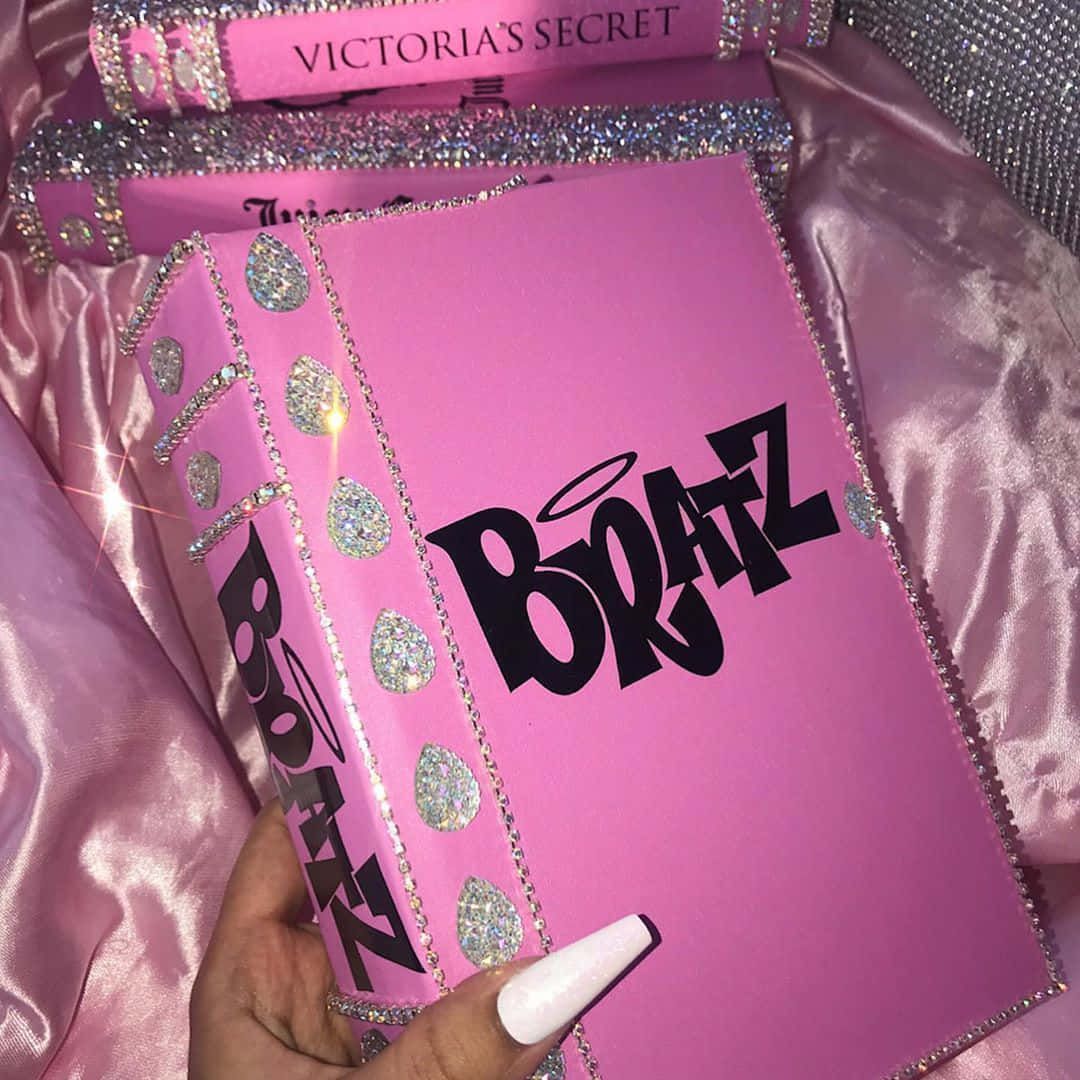 Geniet die Lewe in Kleur met Bratz-estetika Muurpapier