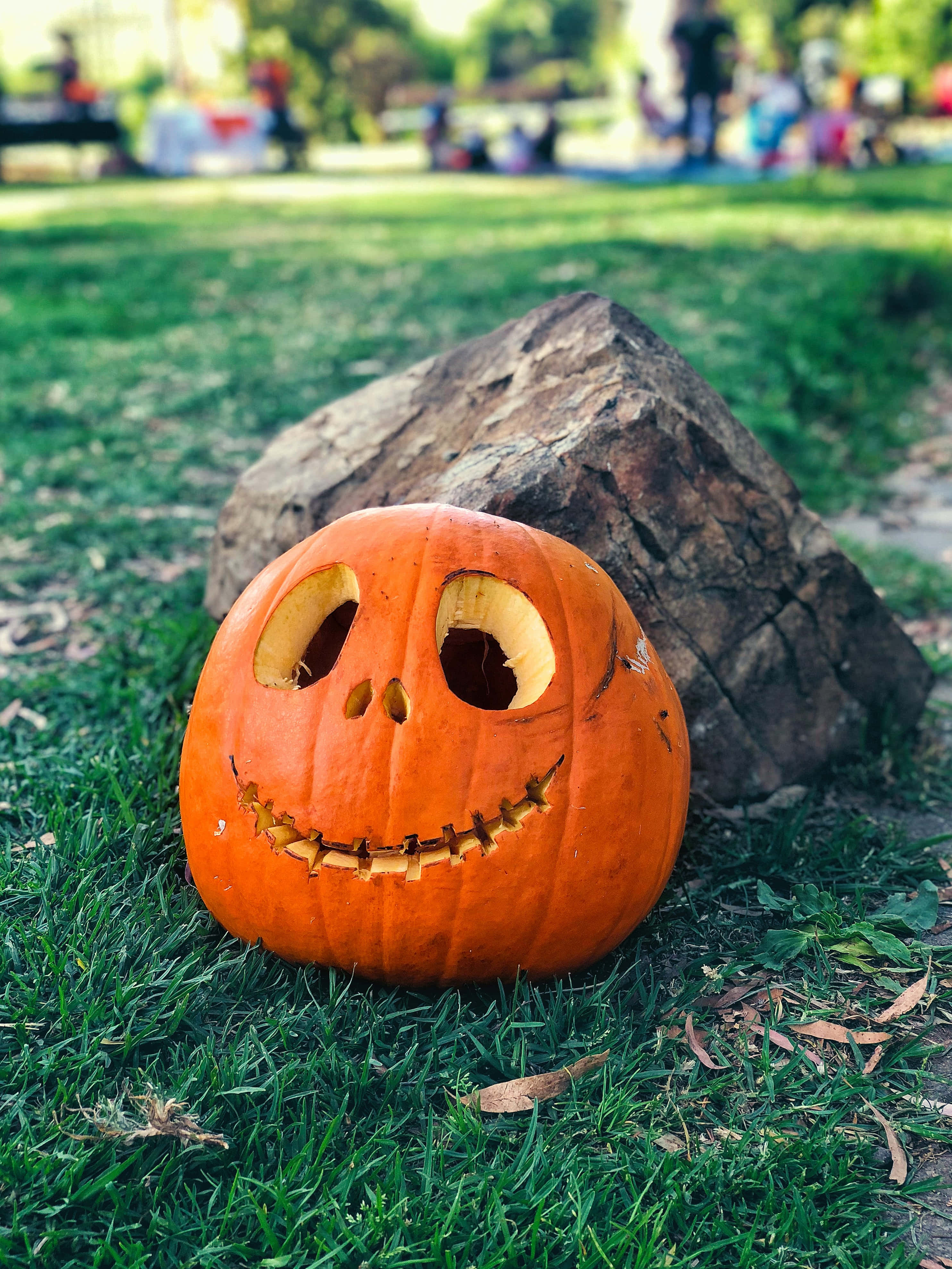 Glimlaggende Jack-O-Lantern Hoë Resolusie Halloween Agtergrond Muurpapier