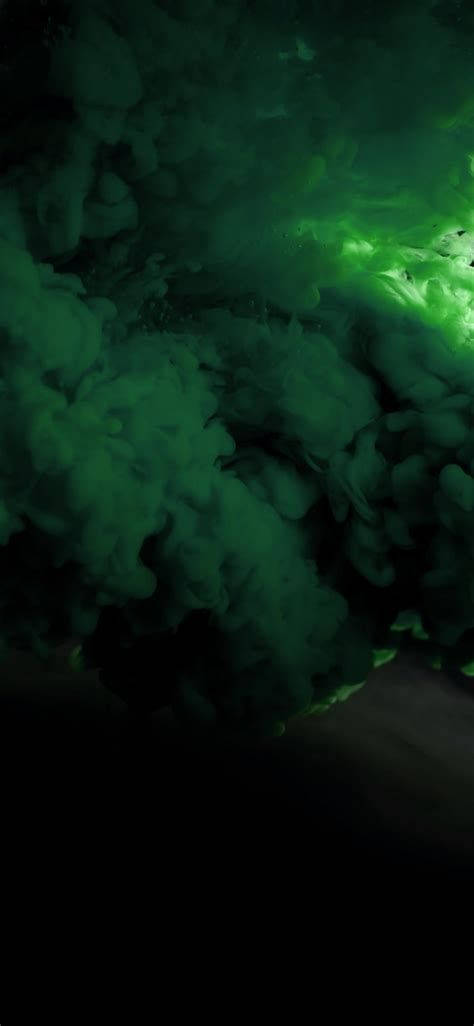 Groen iPhone Rook en Ligte Muurpapier