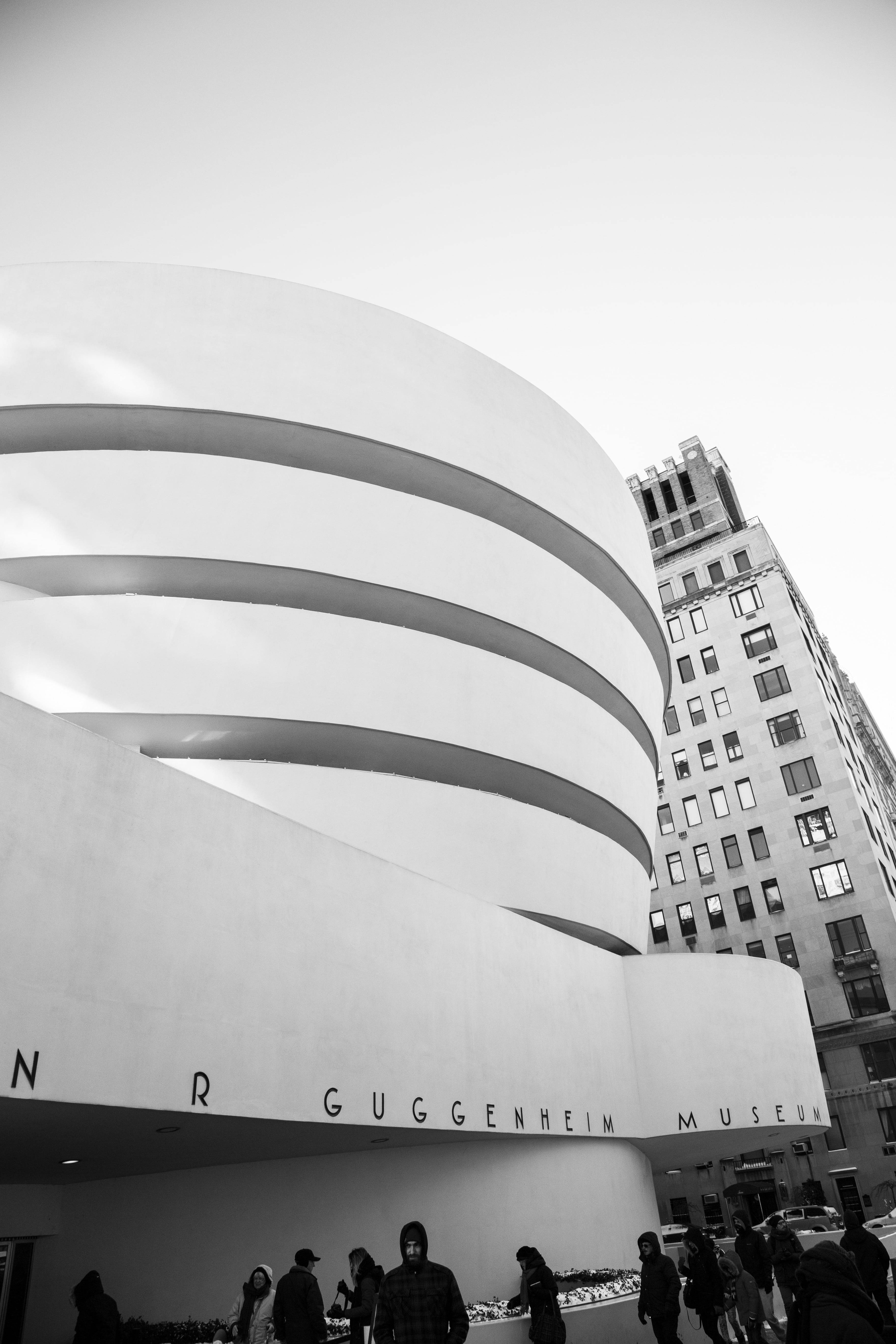 Guggenheim Museum New York Swart en Wit Muurpapier