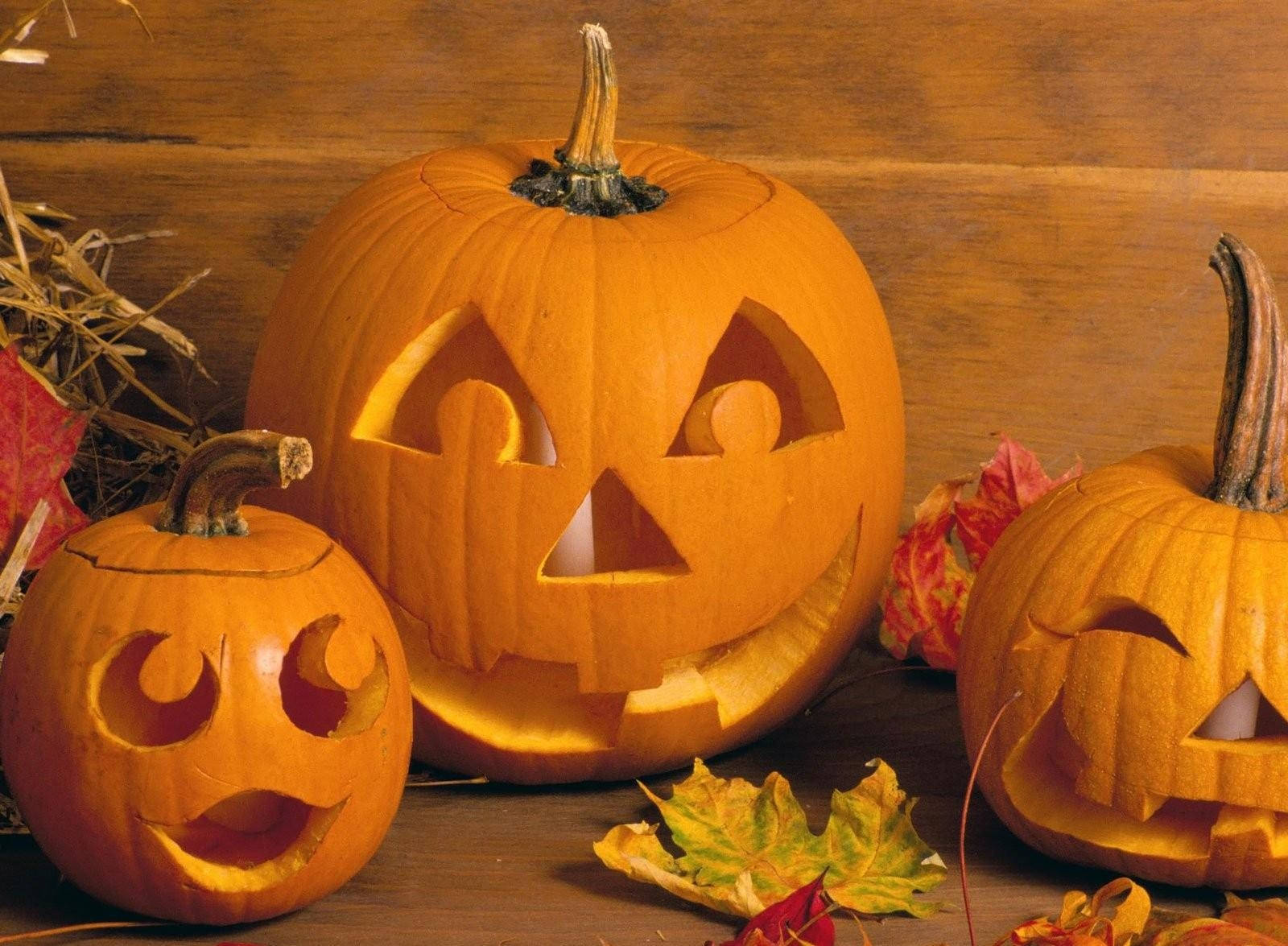 Halloween Uitgekerfde Pampoen Gesigte Muurpapier