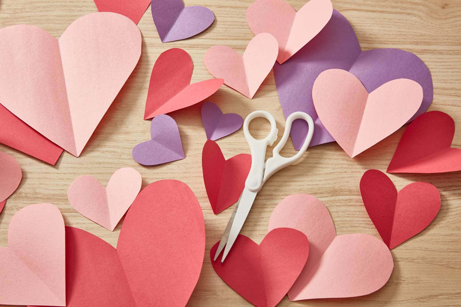 Hartvormige Papierknipsel Prent vir Valentynsdag Muurpapier
