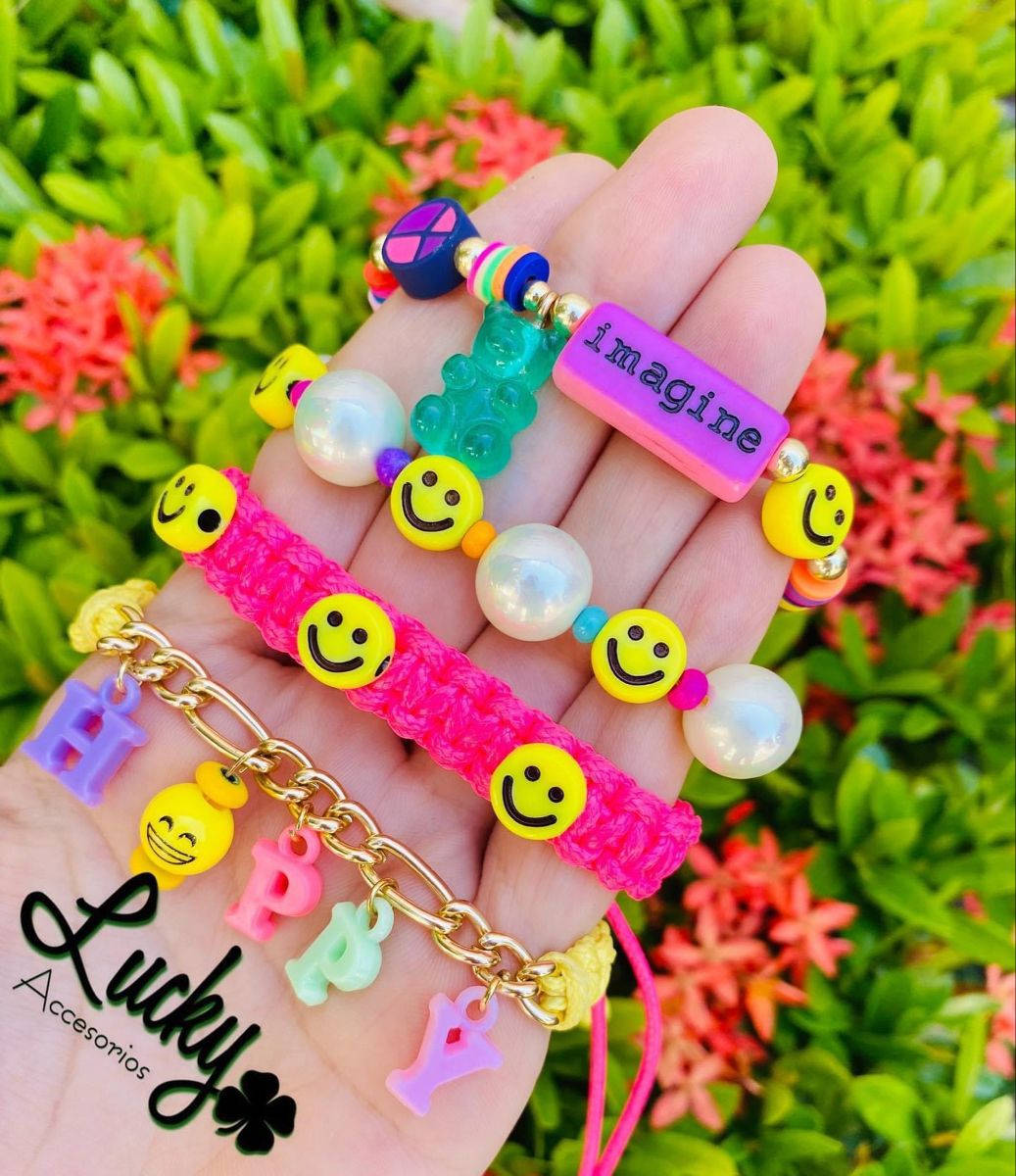 Indie Kind Estetiek Pienk Armband Muurpapier