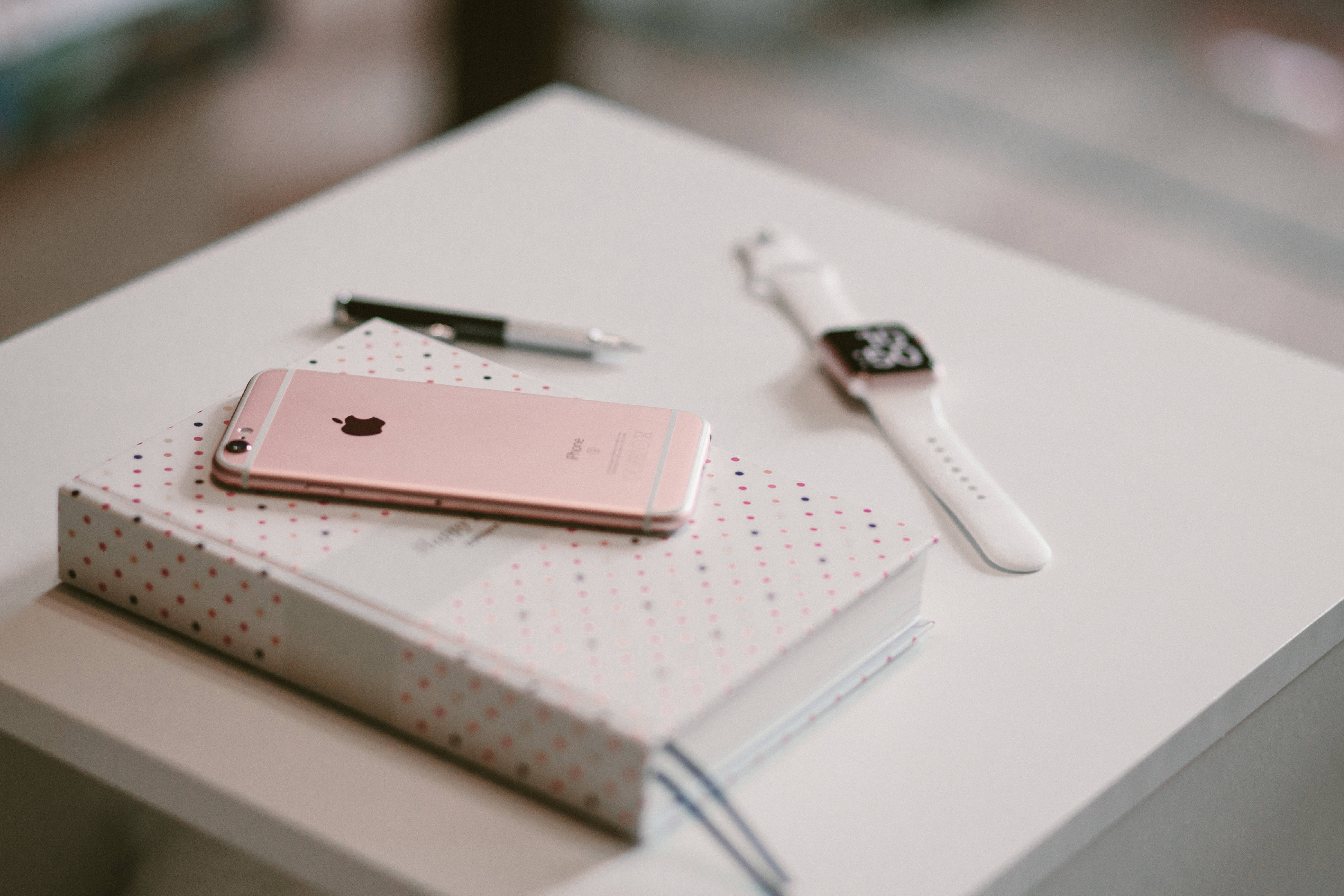 iPhone 6S Rosegoud Muurpapier