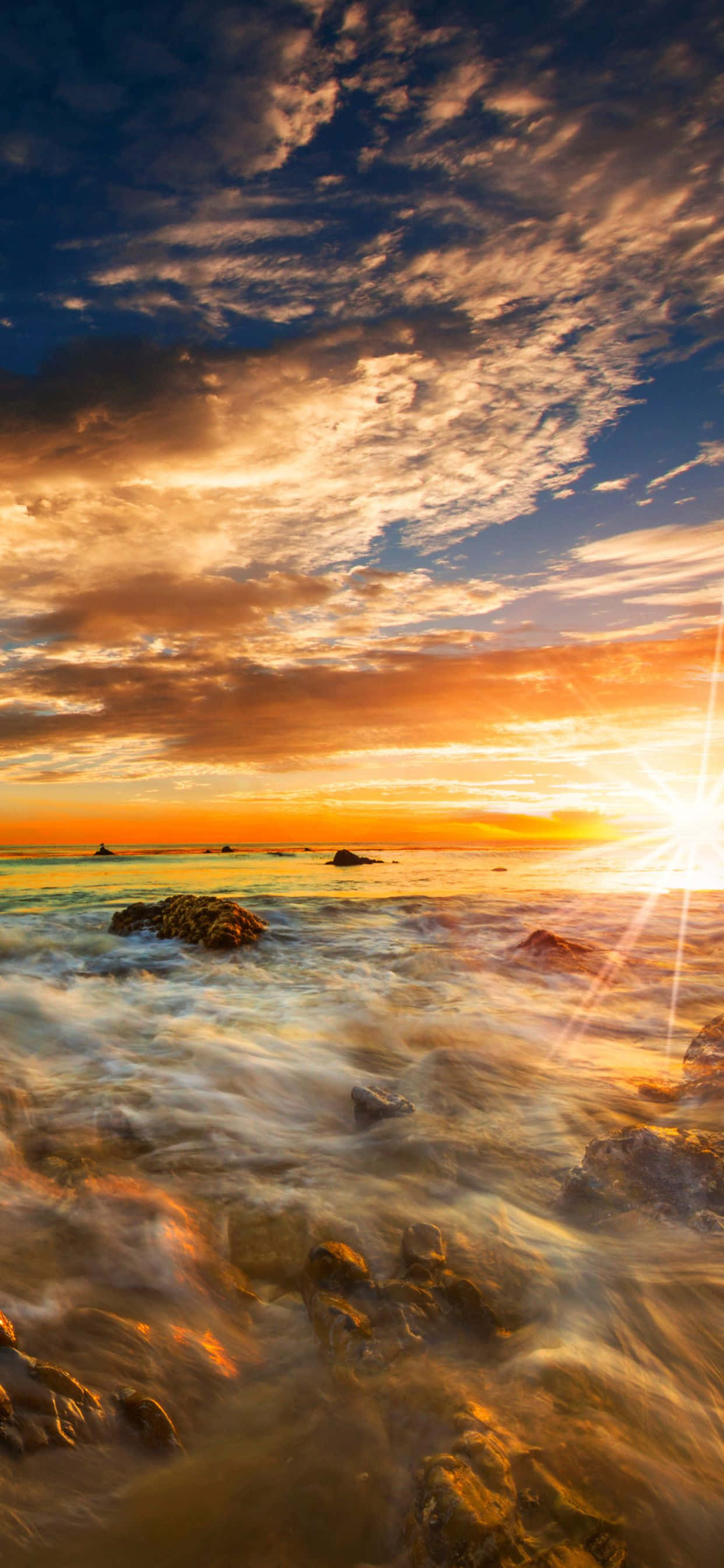 iPhone Xs Max Malibu Sonsondergang by die Golwe Agtergrond Muurpapier