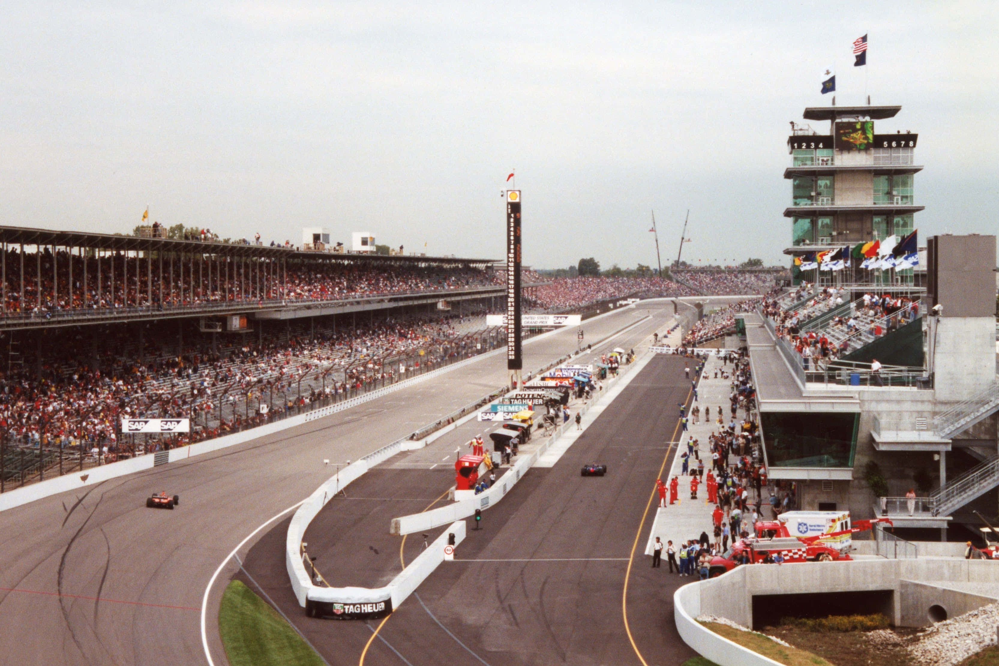 Jaag na oorwinning by die Formule 1 Grand Prix Muurpapier