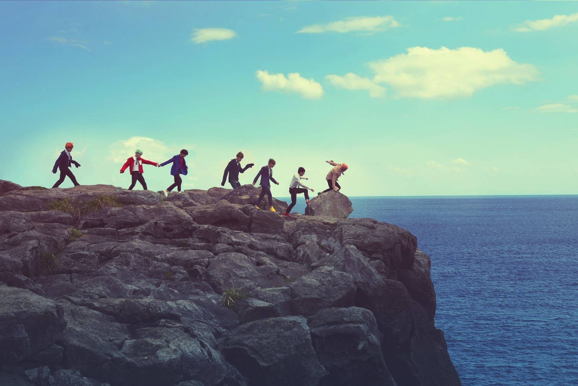 K-Pop Groep BTS Bon Voyage — Kpop GIF Muurpapier