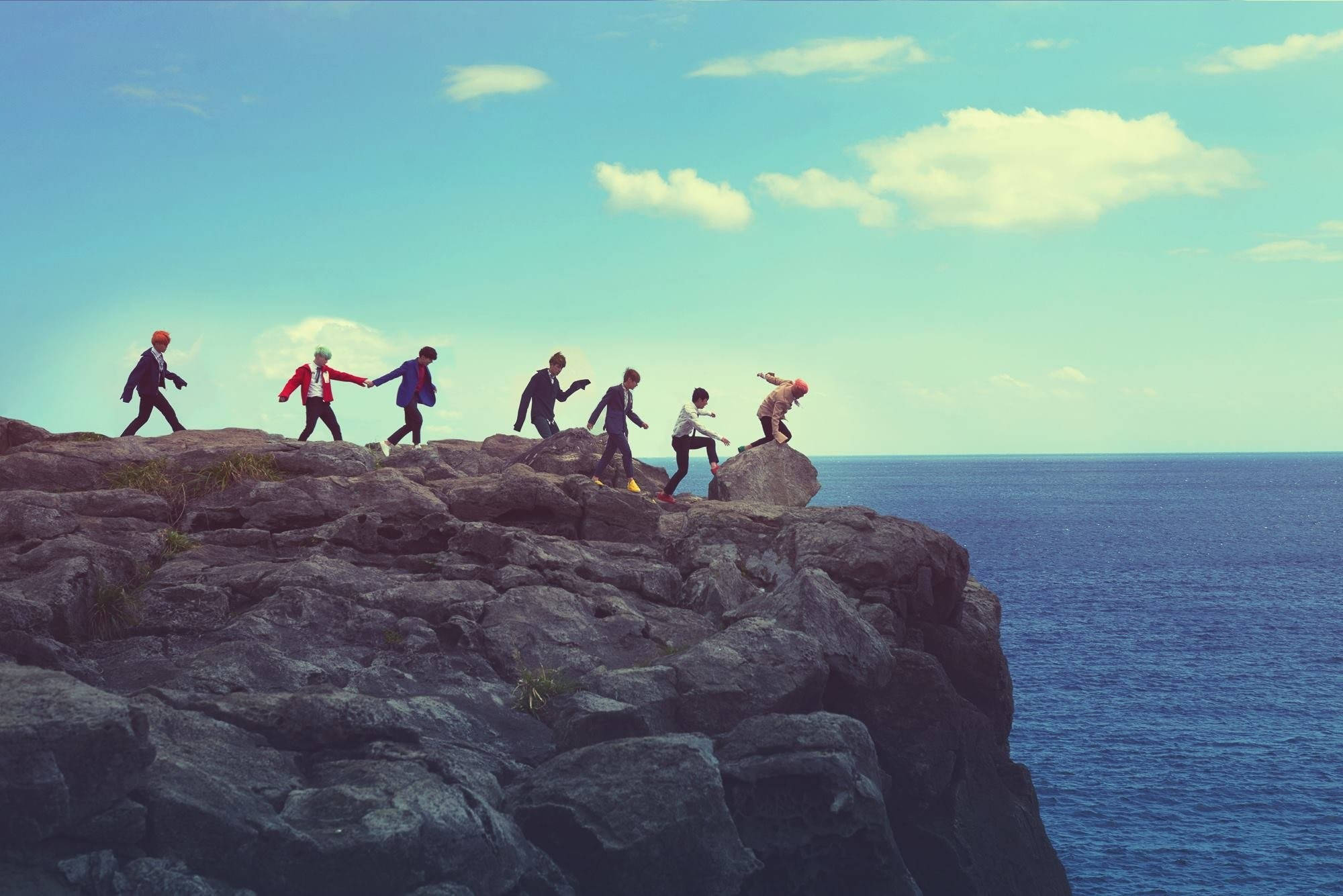 K-Pop Groep BTS Bon Voyage Muurpapier
