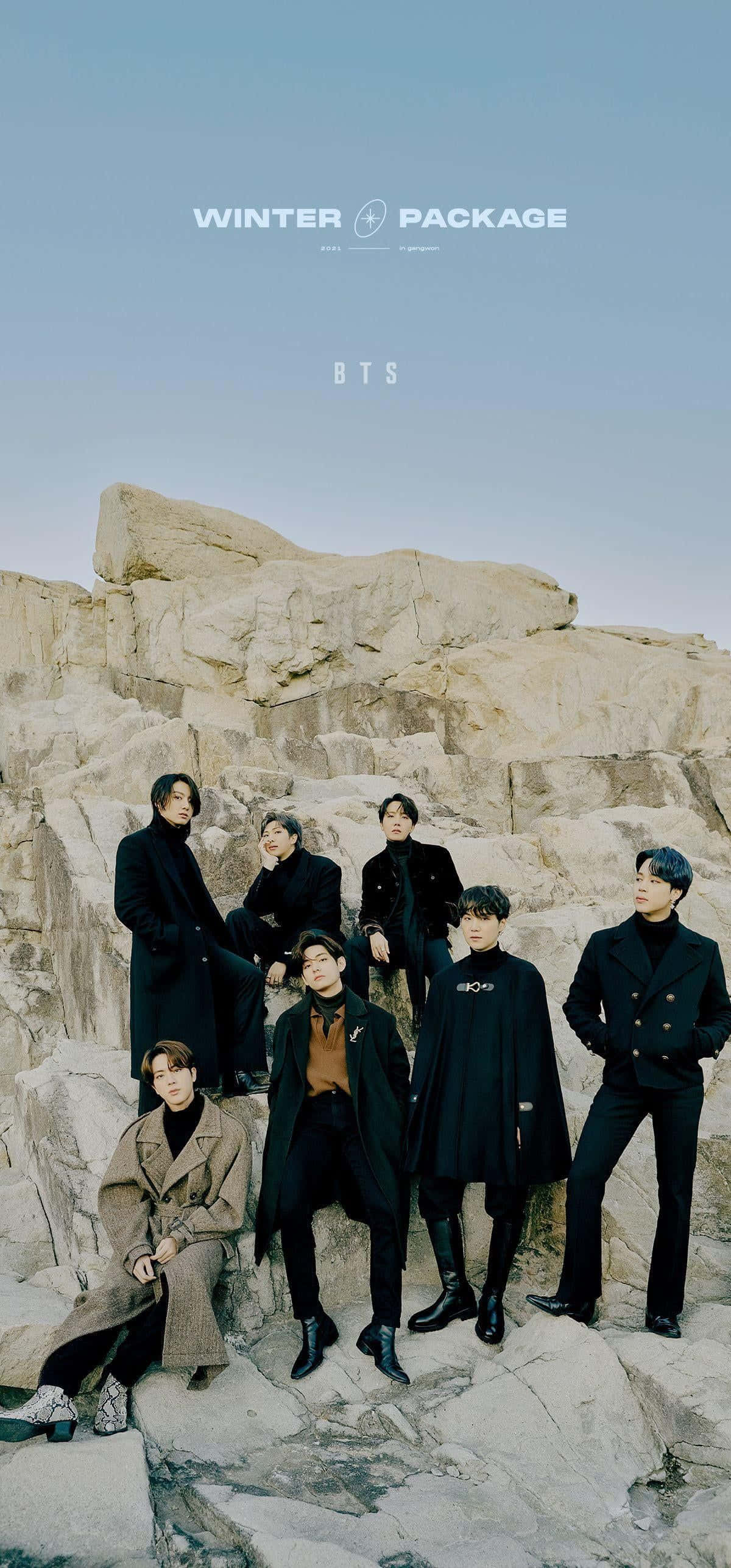 K-Pop-groep wat op die verhoog optree Muurpapier