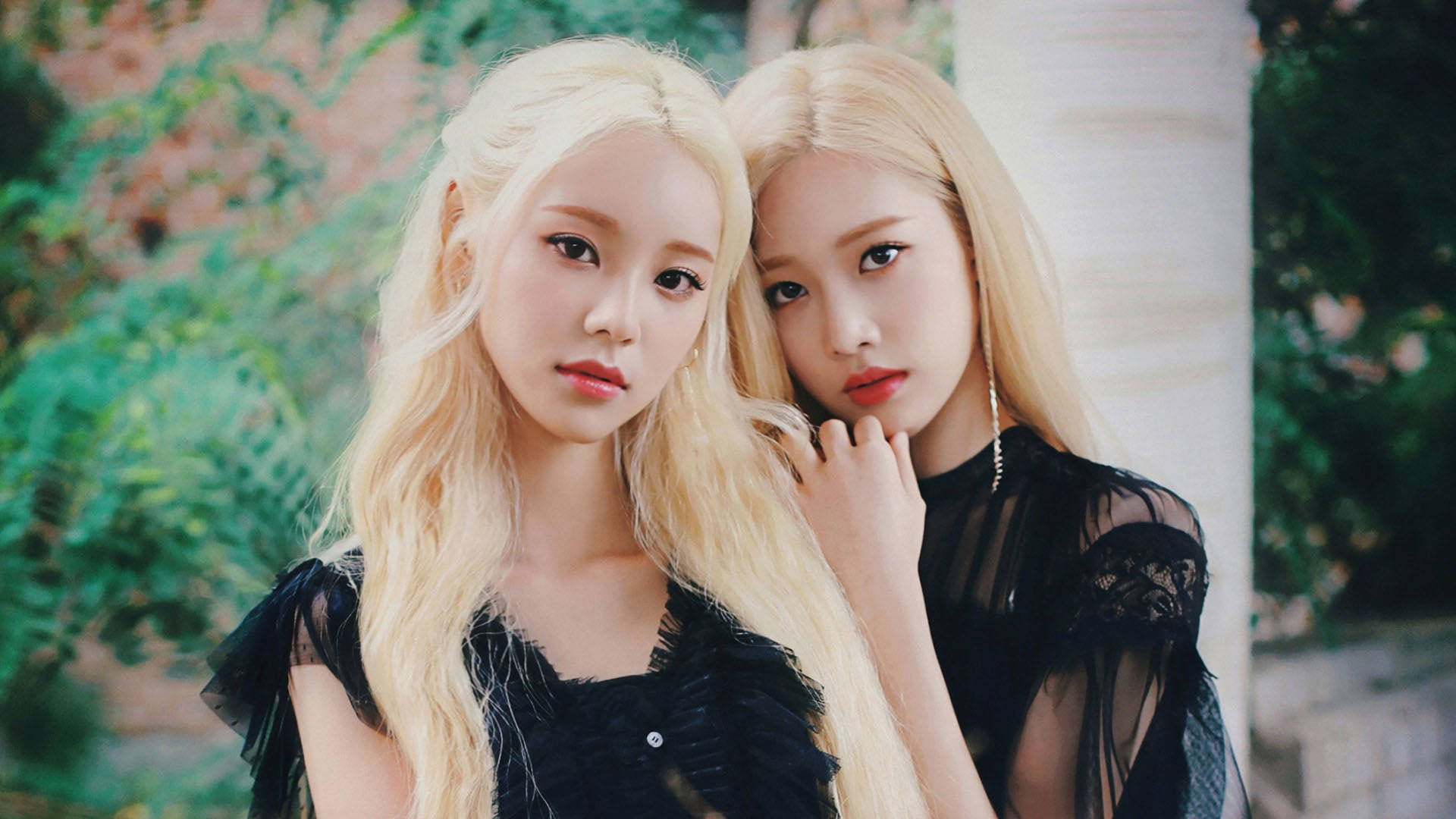 K Pop Loona Lede — Kpop GIF Muurpapier