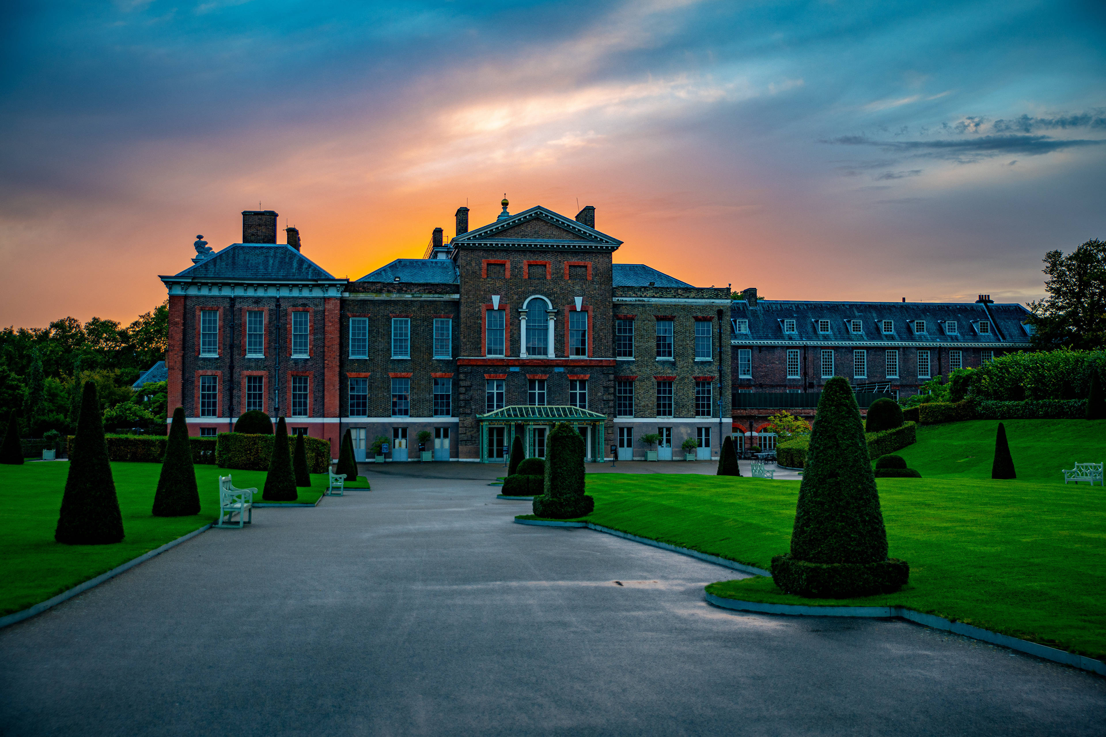Kensington-paleis Gefotografeer Tydens Sonsondergang Muurpapier