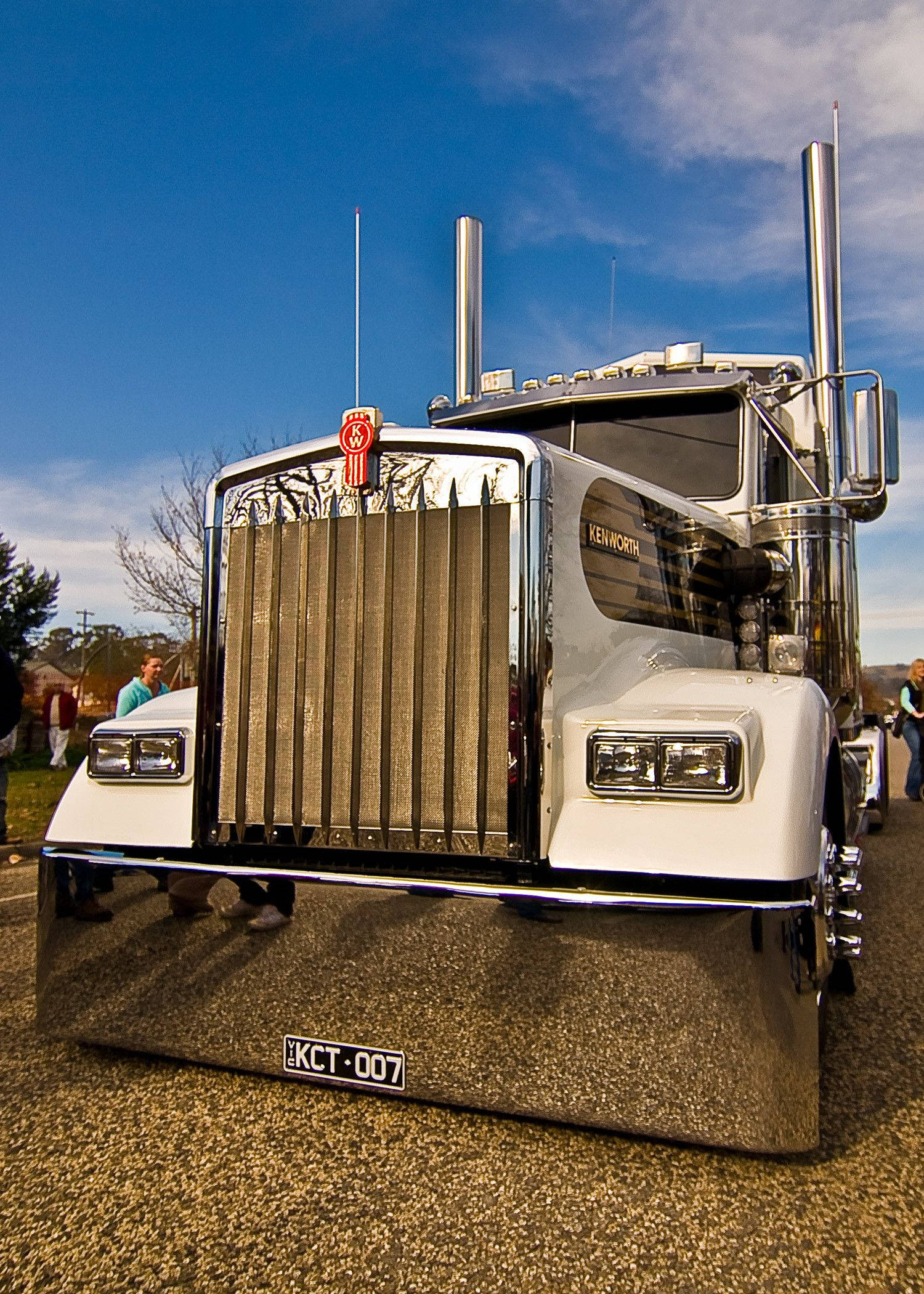 Kenworth Glansende Bumper Chroom Muurpapier