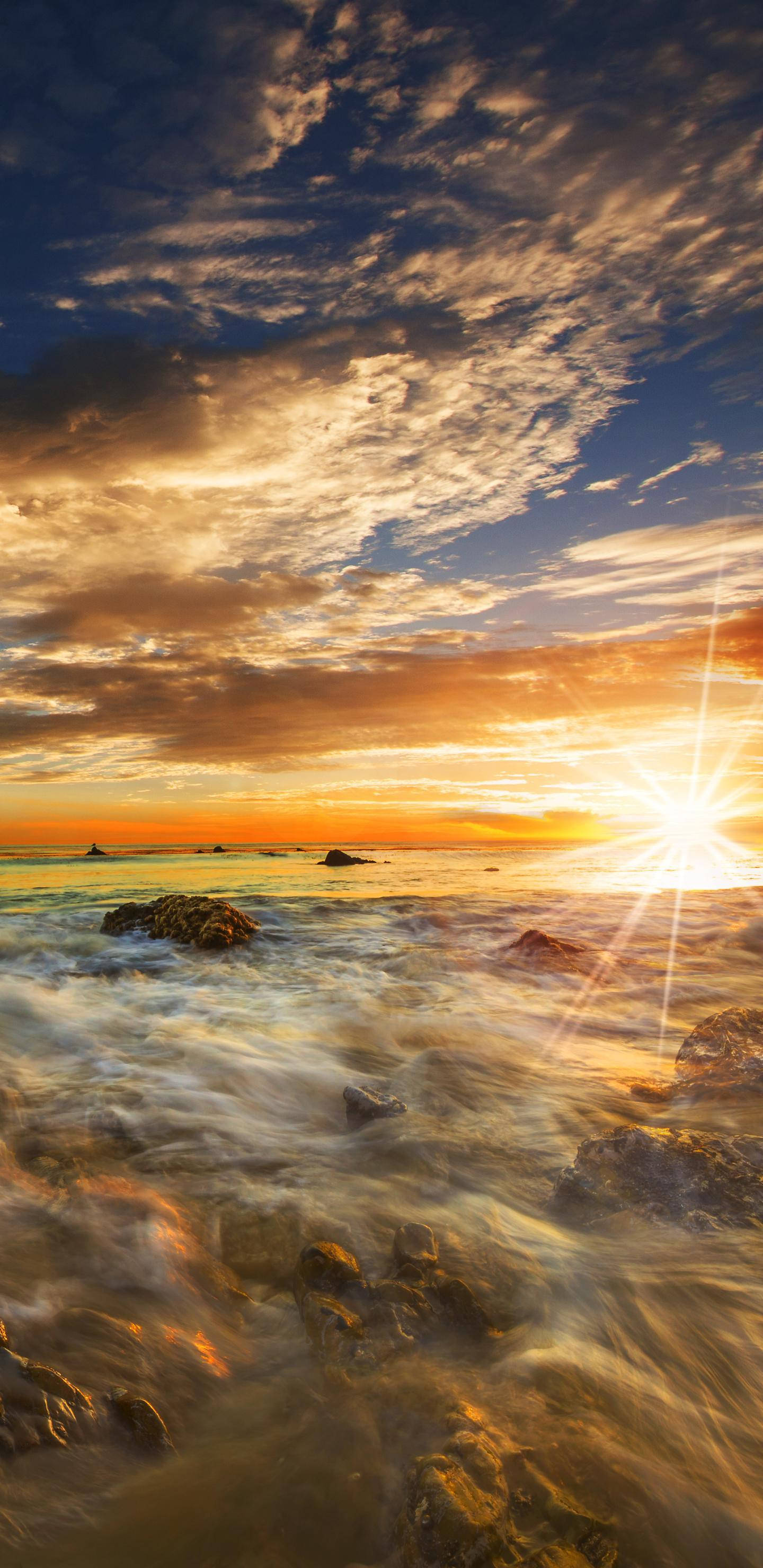 Kinematiese Waters op Malibu-strand Muurpapier