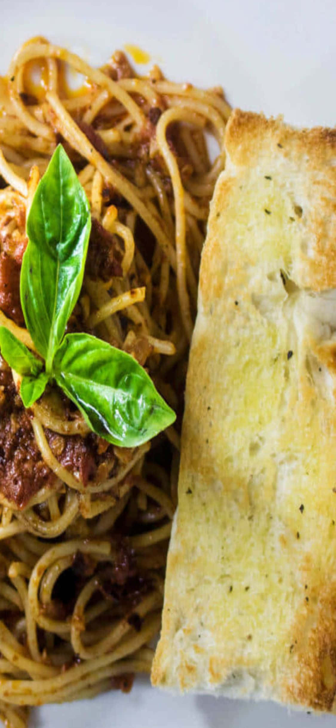 Klassieke Spaghetti Met Brood iPhone X Pasta Agtergrond Muurpapier