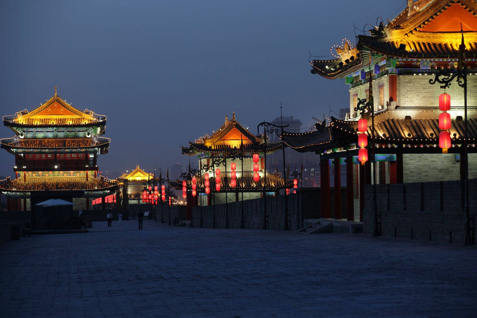 Kleurryke Nag by Xi'an Stadsmuur Muurpapier