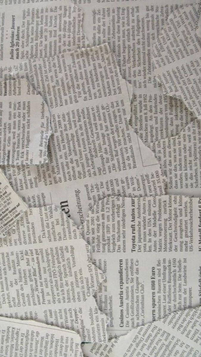 Koerant Estetiek Geskeurde Stukke Portret Muurpapier