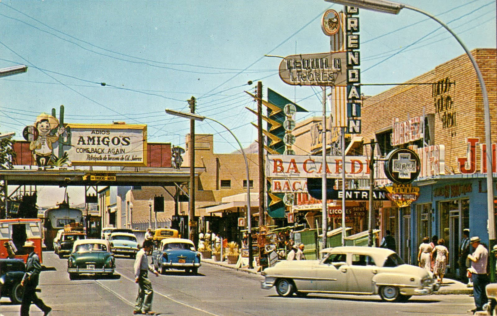 Lewendige Lewe in die Middestad van El Paso Muurpapier